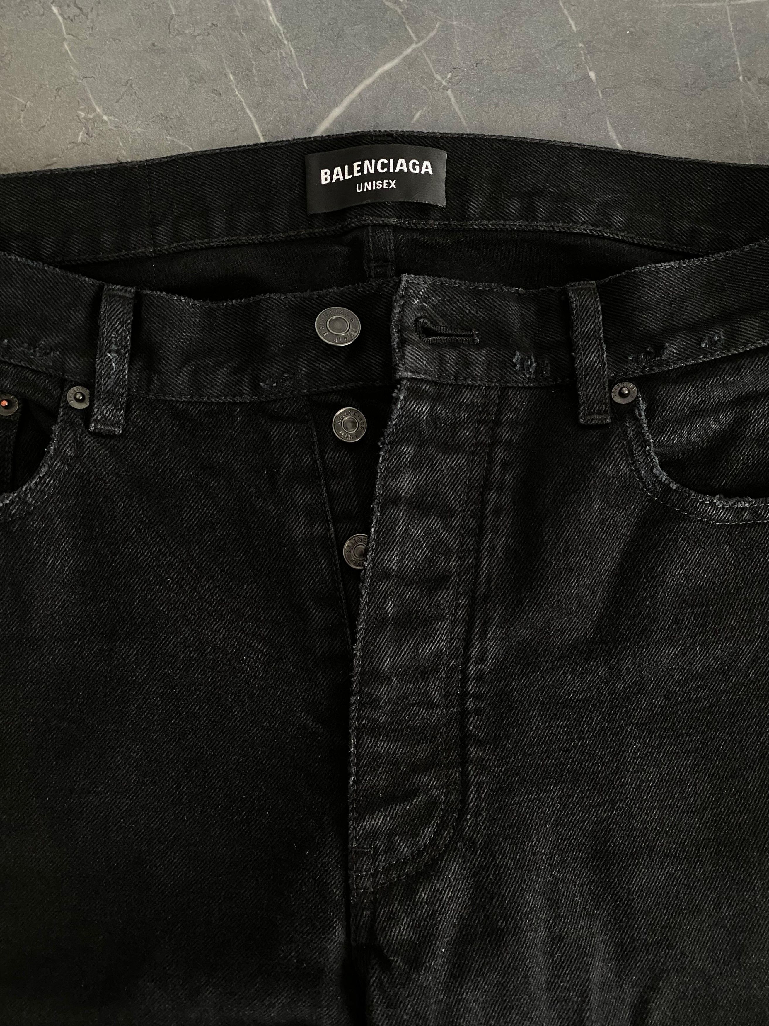 デニム・ジーパン BALENCIAGA FW25 Balenciaga Jeans Black Size Sticker wide-leg jeans in black - Balenciaga | Mytheresa