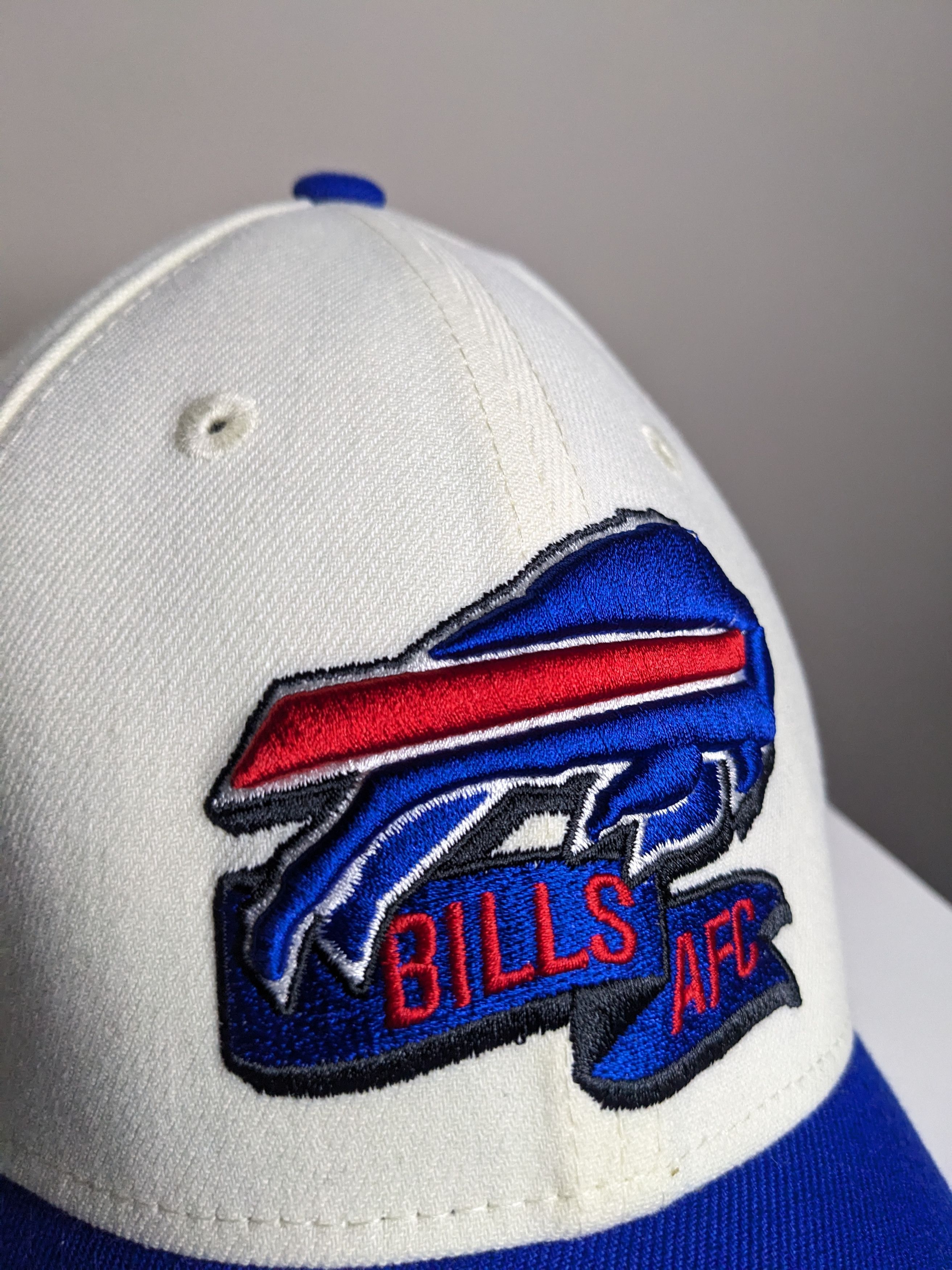 New Era Buffalo Bills New Era Hat Cap 39Thirty Size M/L Fitted NFL Size ONE SIZE - 2 Thumbnail