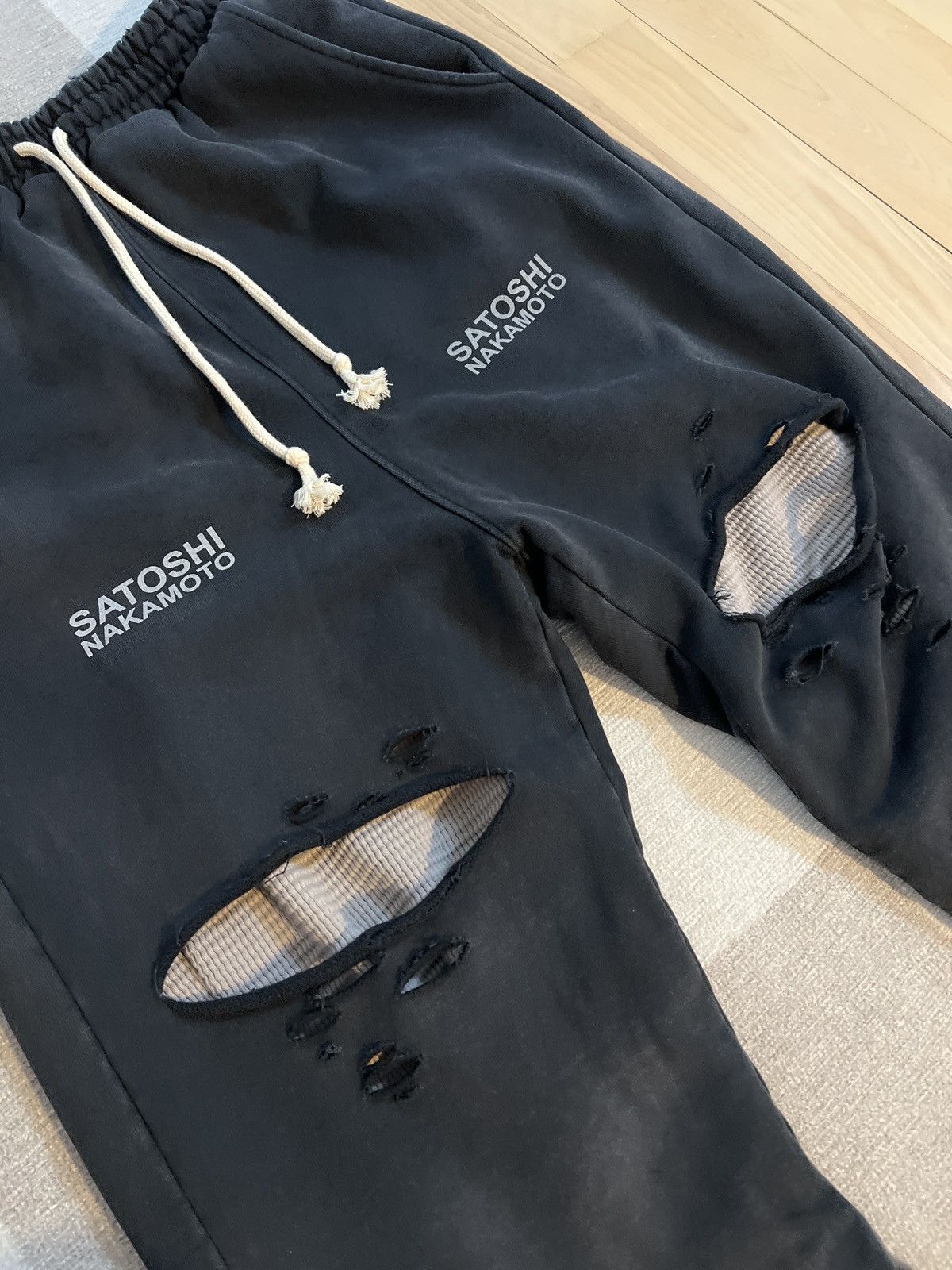 Satoshi Nakamoto Satoshi nakamoto holy ghost layered sweatpants washed black Size US 32 / EU 48 - 2 Thumbnail
