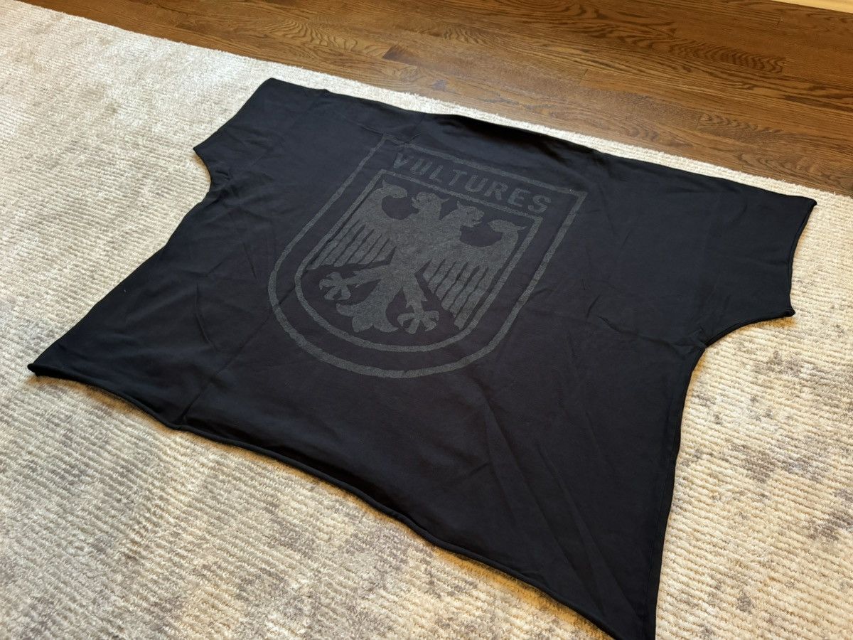 Kanye West Size 3 XL Yeezy Vultures Short T Black Tee Shirt Yzy Tour Size US XL / EU 56 / 4 - 5 Thumbnail