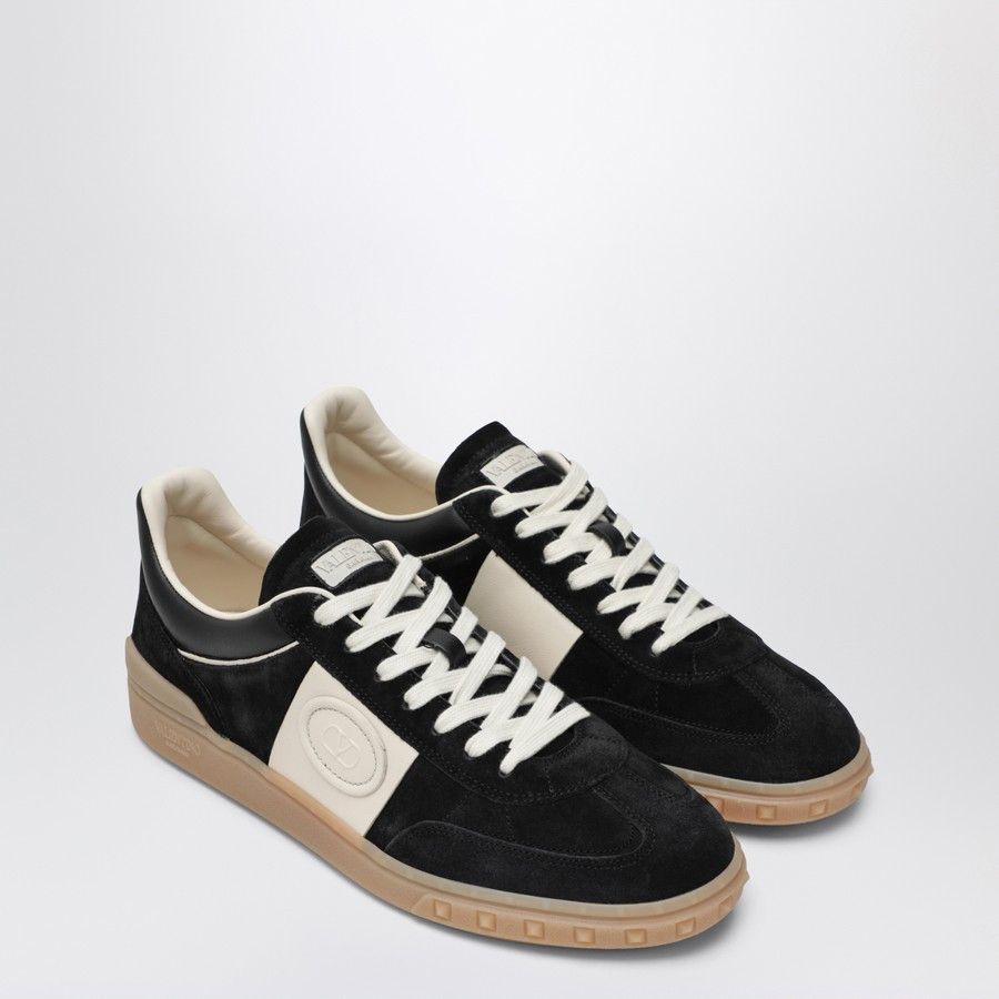 Valentino o1d2blof1025 Low-Top Sneakers in Black/Ivory Size US 8.5 / EU 41-42 - 2 Thumbnail