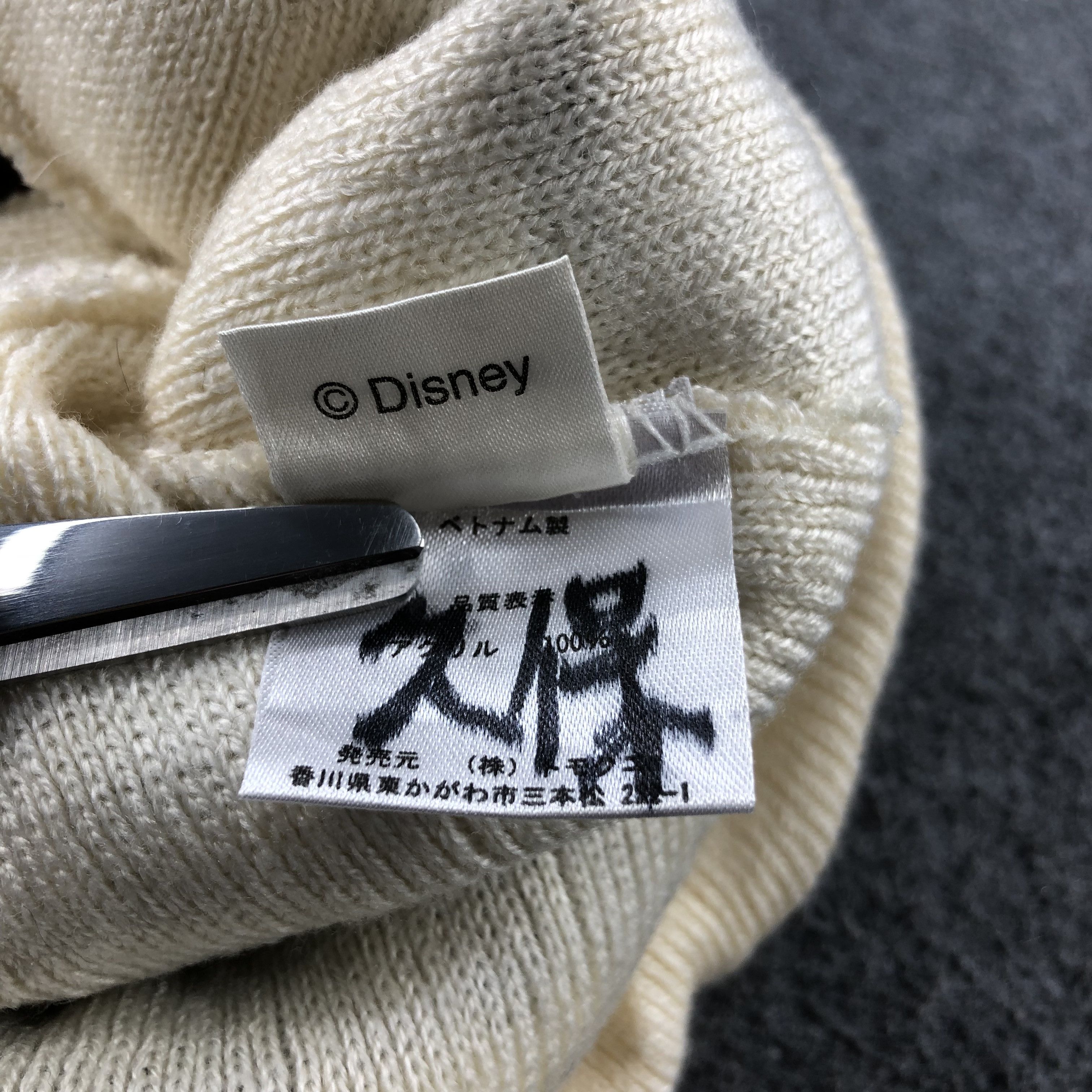 Mickey Mouse Mickey Mouse Bobble Slouchy Beanie Snowcap Snow Hat B332 Size ONE SIZE - 5 Thumbnail