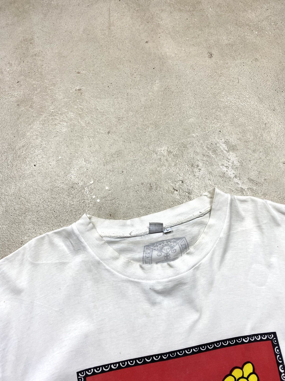 Vintage Vintage 90’s Abstract Art Bali T Shirt Surf Style Sexy Girls Size US L / EU 52-54 / 3 - 5 Thumbnail