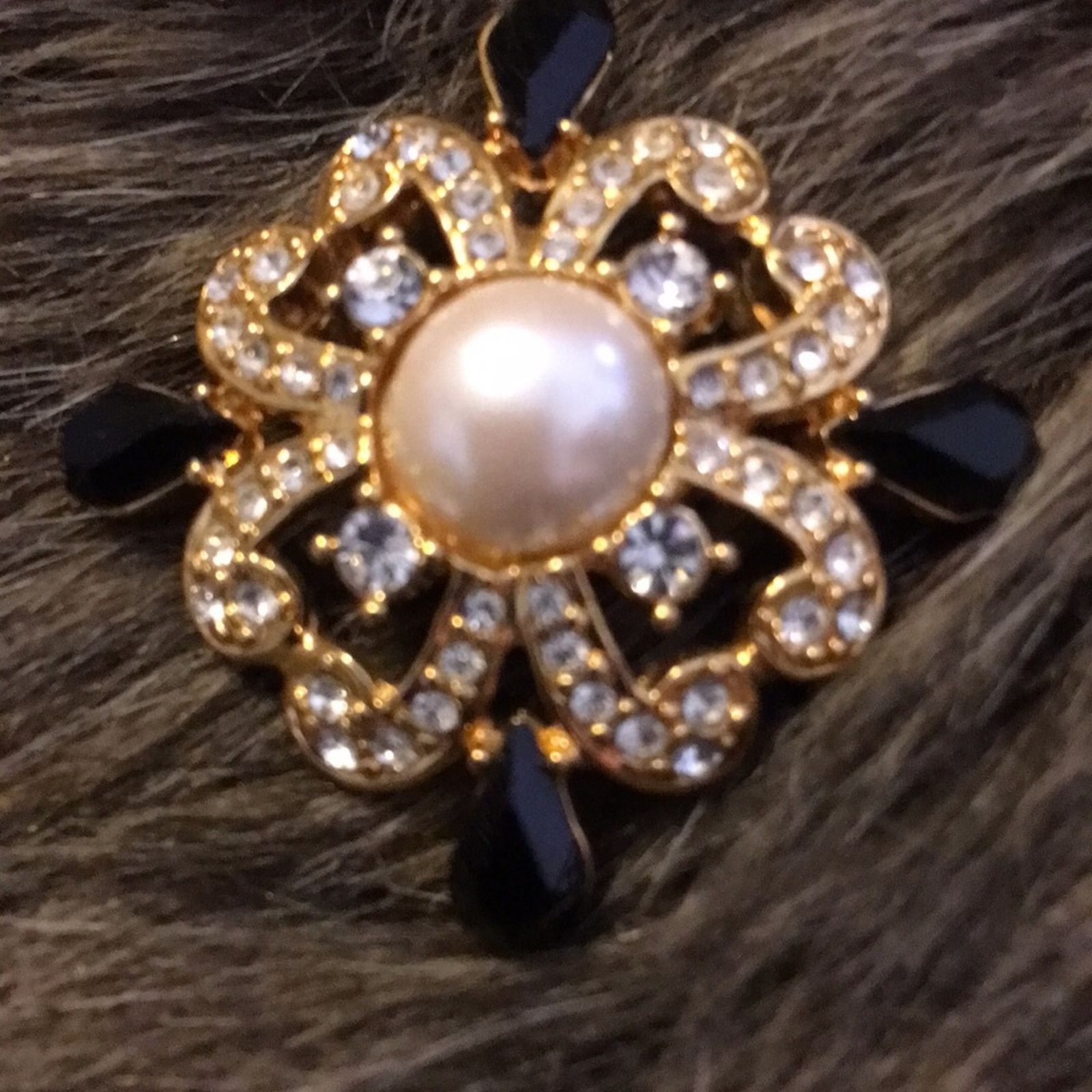 Vintage Vintage black & white rhinestone faux pearl brooch Size ONE SIZE - 3 Thumbnail