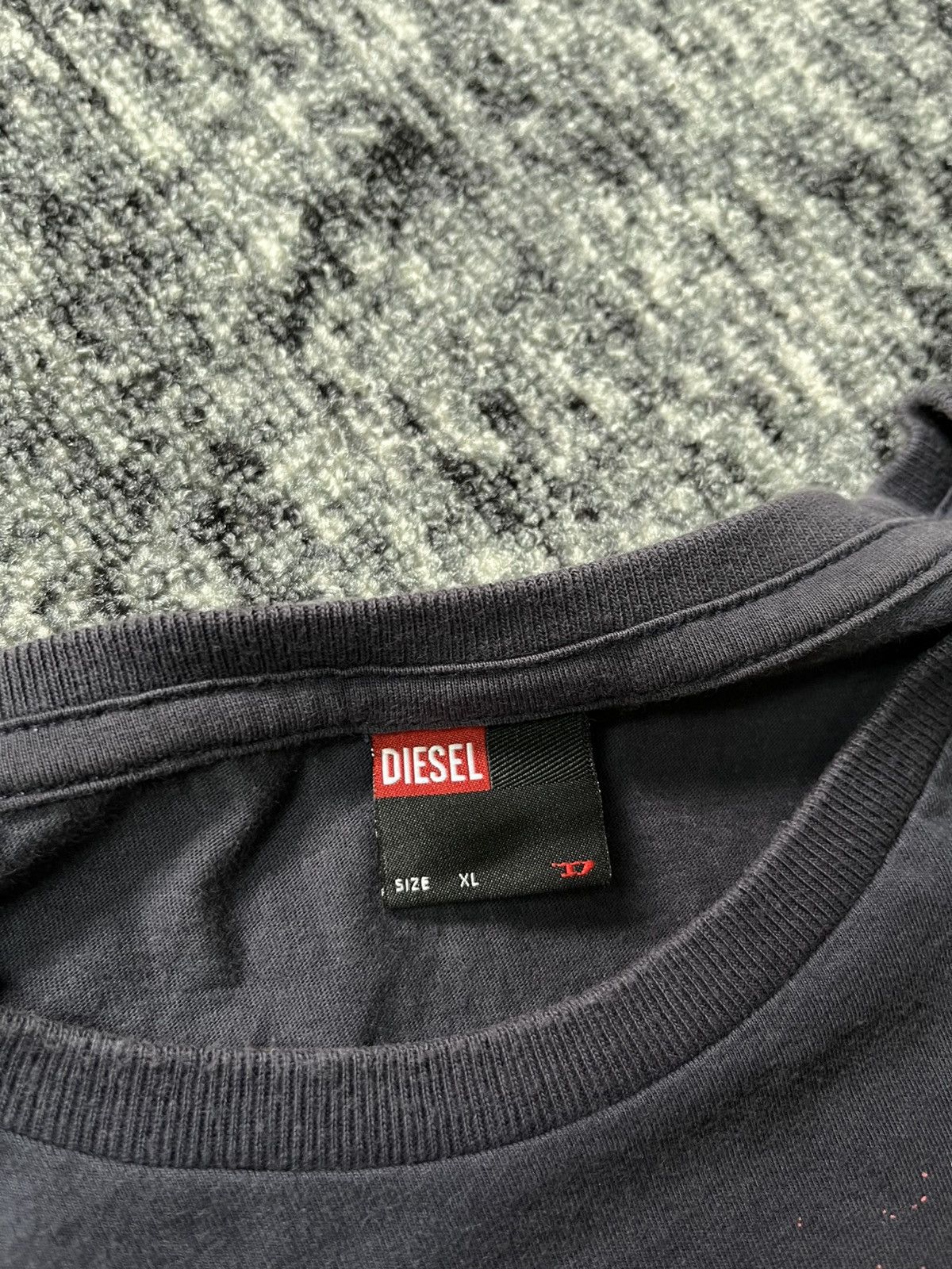 Diesel × Vintage Vintage Diesel T-Shirt Big Logo Y2K Style Size L / US 10 / IT 46 - 4 Thumbnail