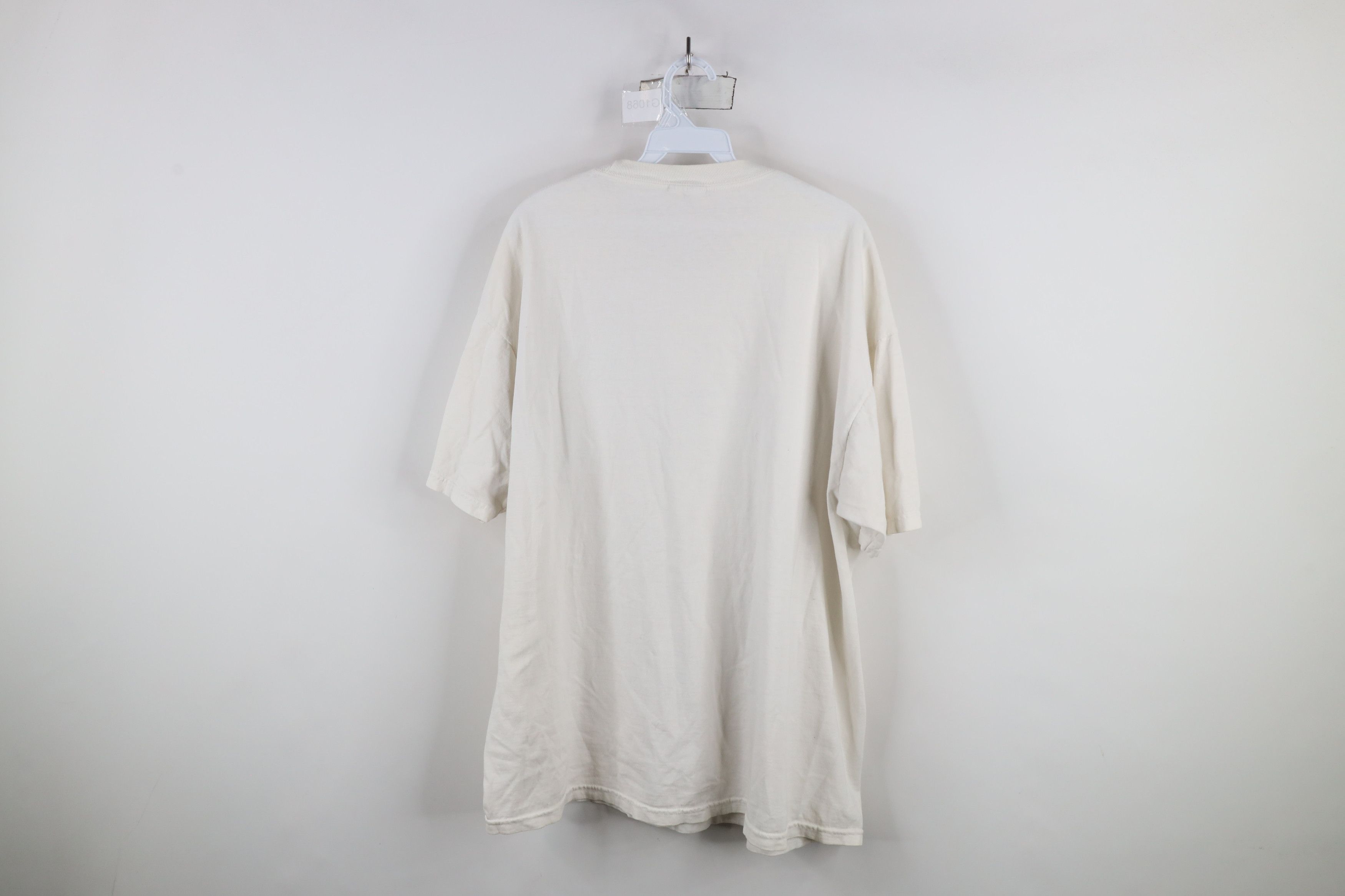 Vintage Vintage 90s Streetwear San Diego California Surfing T-Shirt Size US XL / EU 56 / 4 - 10 Thumbnail
