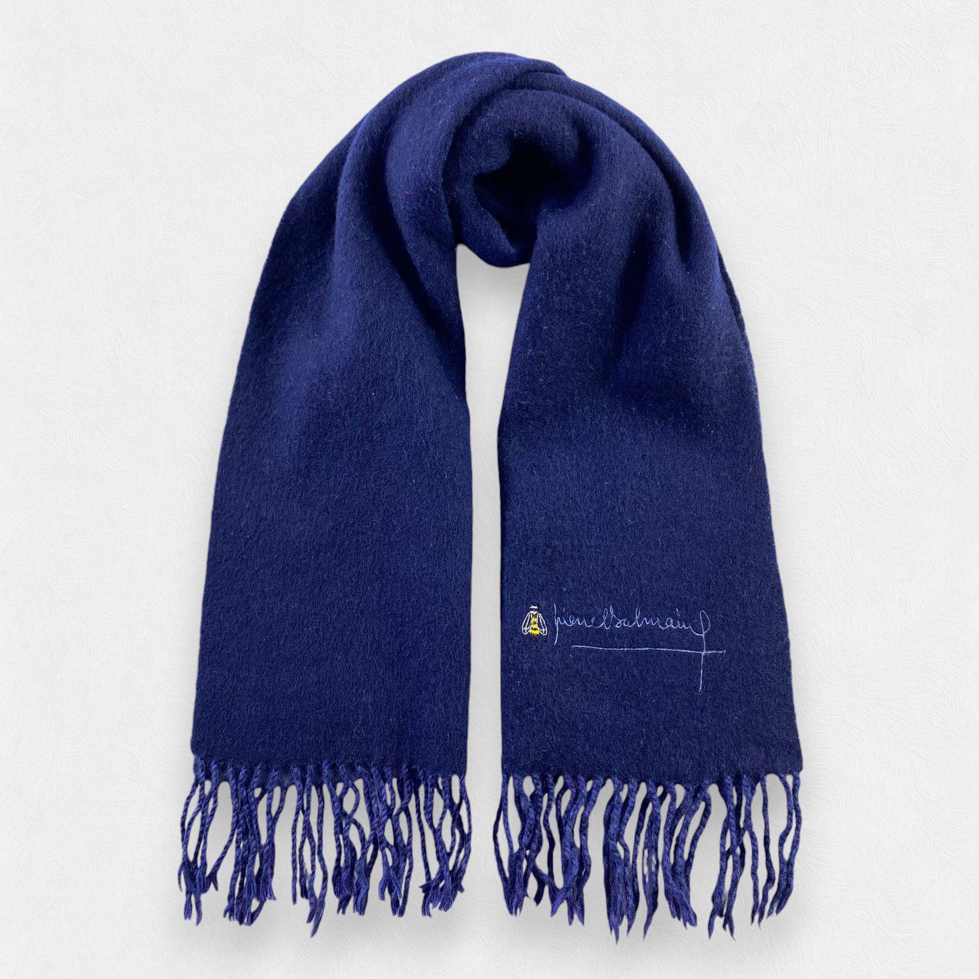 Pierre Balmain Plain Pierre Balmain Scarf / Muffler / Neckwear Size ONE SIZE - 1 Thumbnail