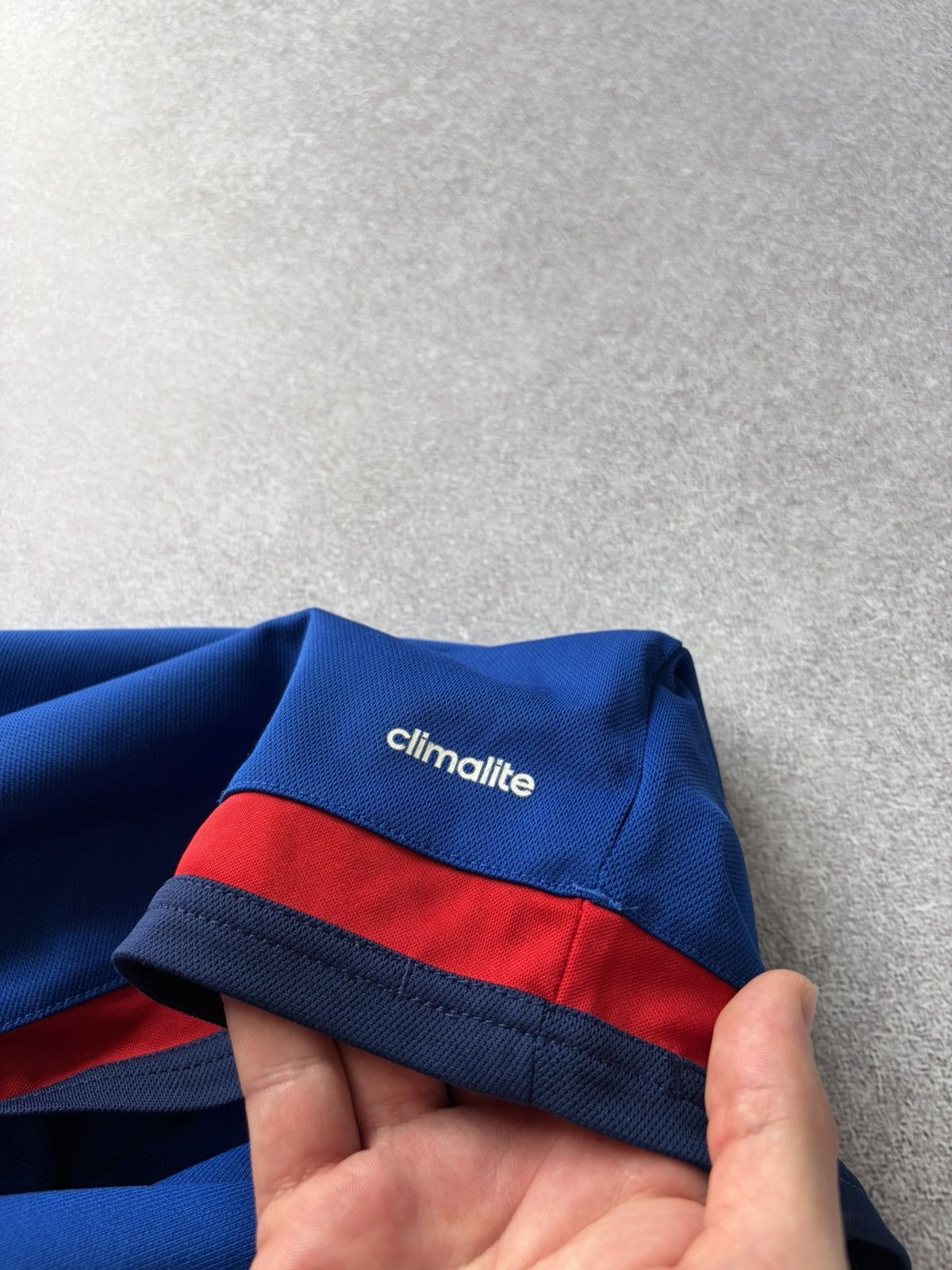 Adidas Adidas Manchester United Blue Red Football Soccer Jersey Size US S / EU 44-46 / 1 - 4 Thumbnail