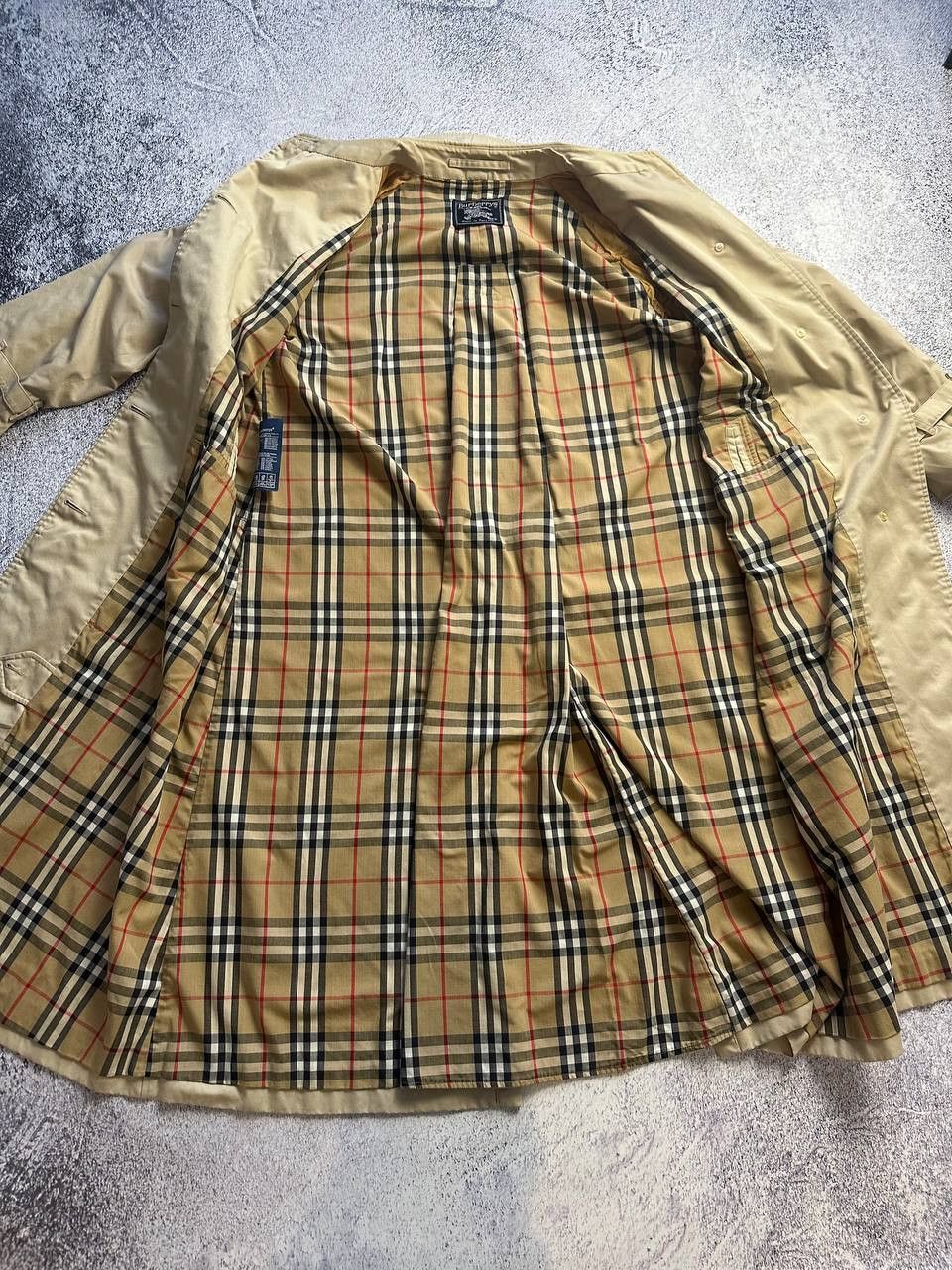 Burberry Burberrys Vintage Trench Coat Size M / US 6-8 / IT 42-44 - 5 Thumbnail