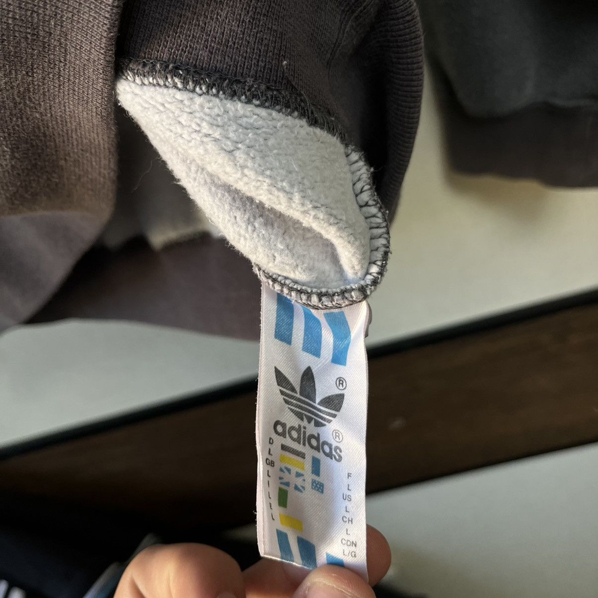 Adidas Adidas 1988 Calgary XV Olympic Winter Games Sweatshirt Rare Size US L / EU 52-54 / 3 - 12 Thumbnail