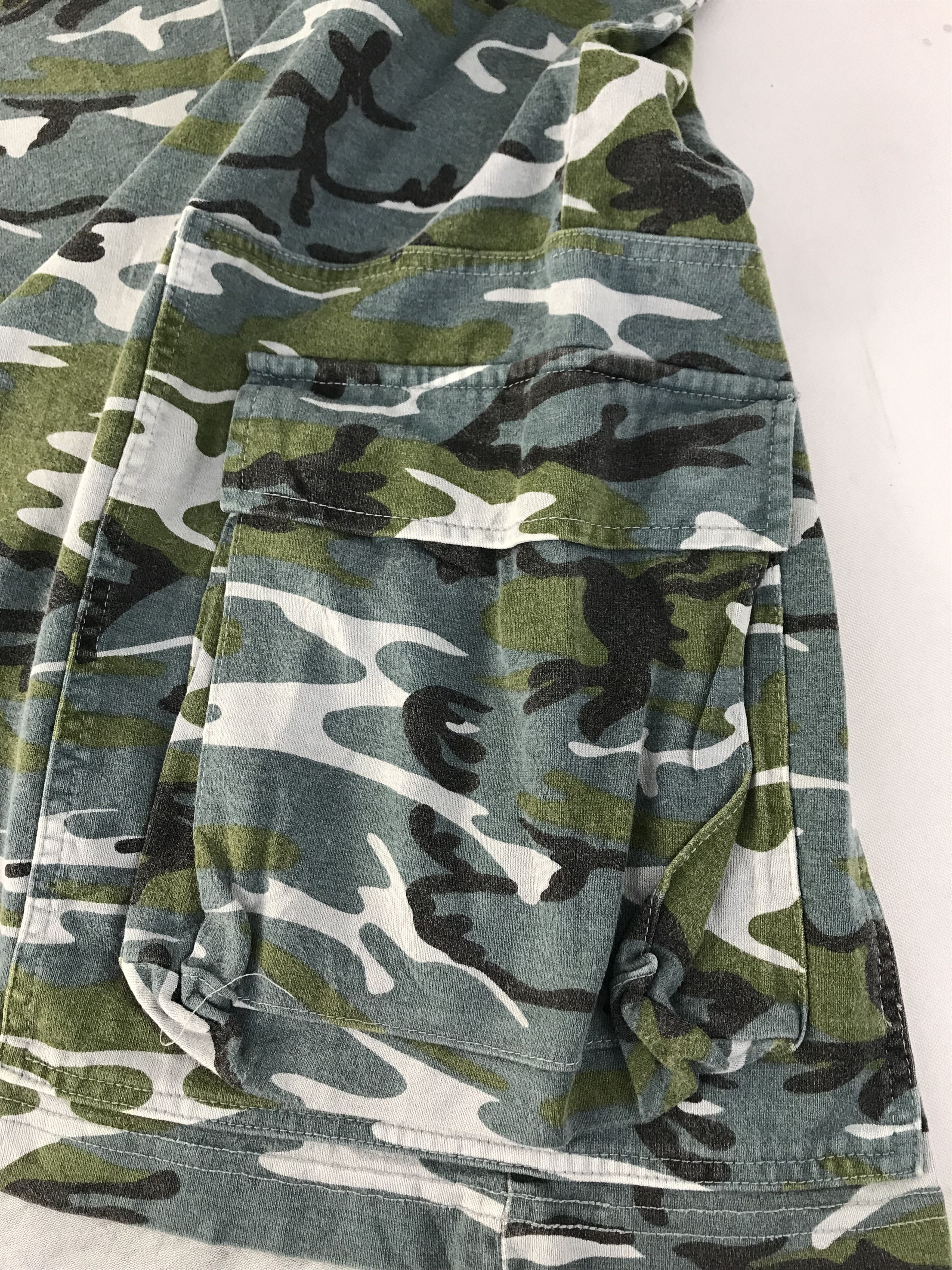 Avirex Avirex USA Army Camo Single Pocket Printed Logo Size US M / EU 48-50 / 2 - 5 Thumbnail