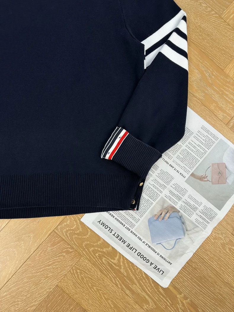 Thom Browne Thom Browne Round collar long sleeve hoodie Size US XL / EU 56 / 4 - 3 Thumbnail