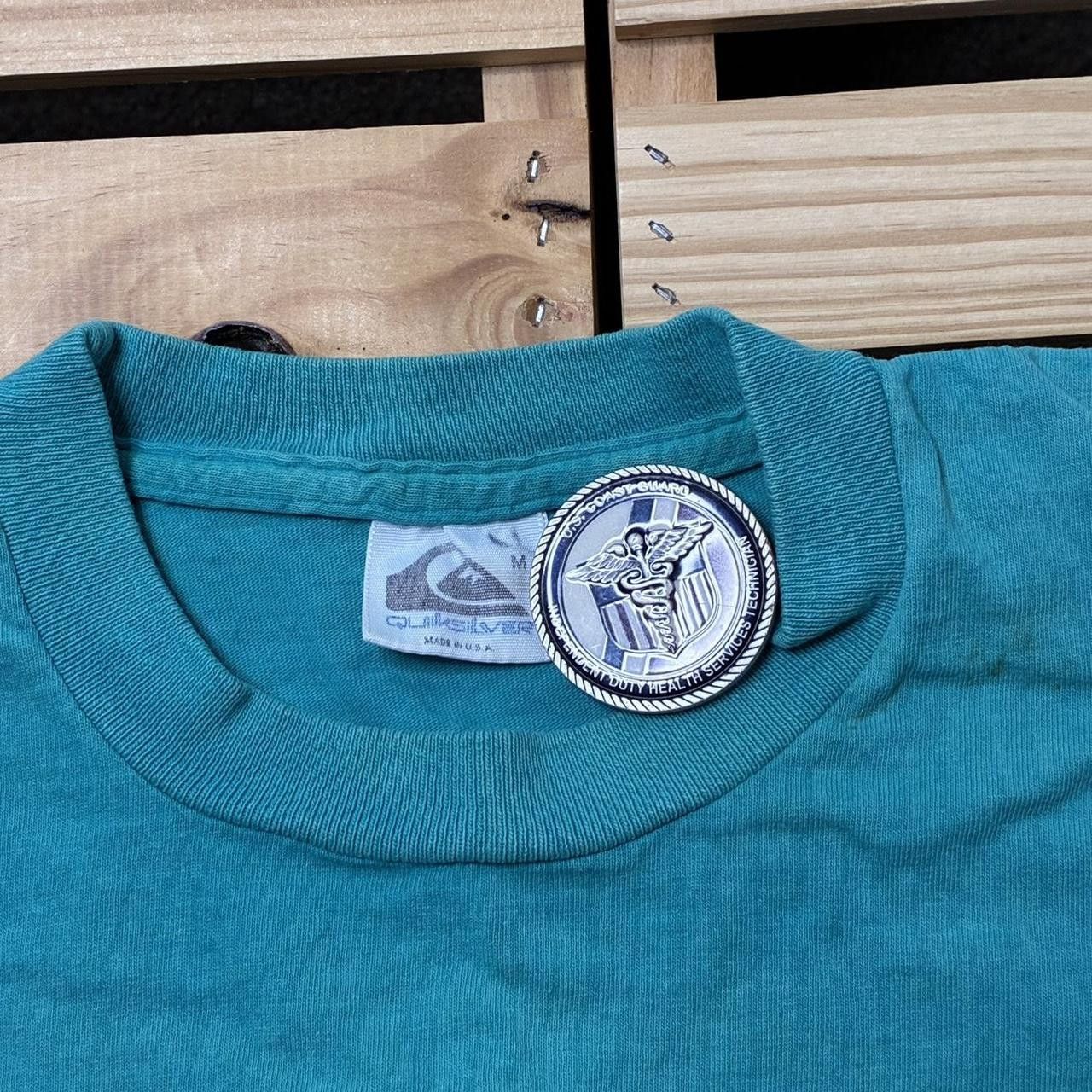 Quiksilver Vintage Quiksilver Green Pineapple Surf Tee Size Medium Size US M / EU 48-50 / 2 - 6 Thumbnail