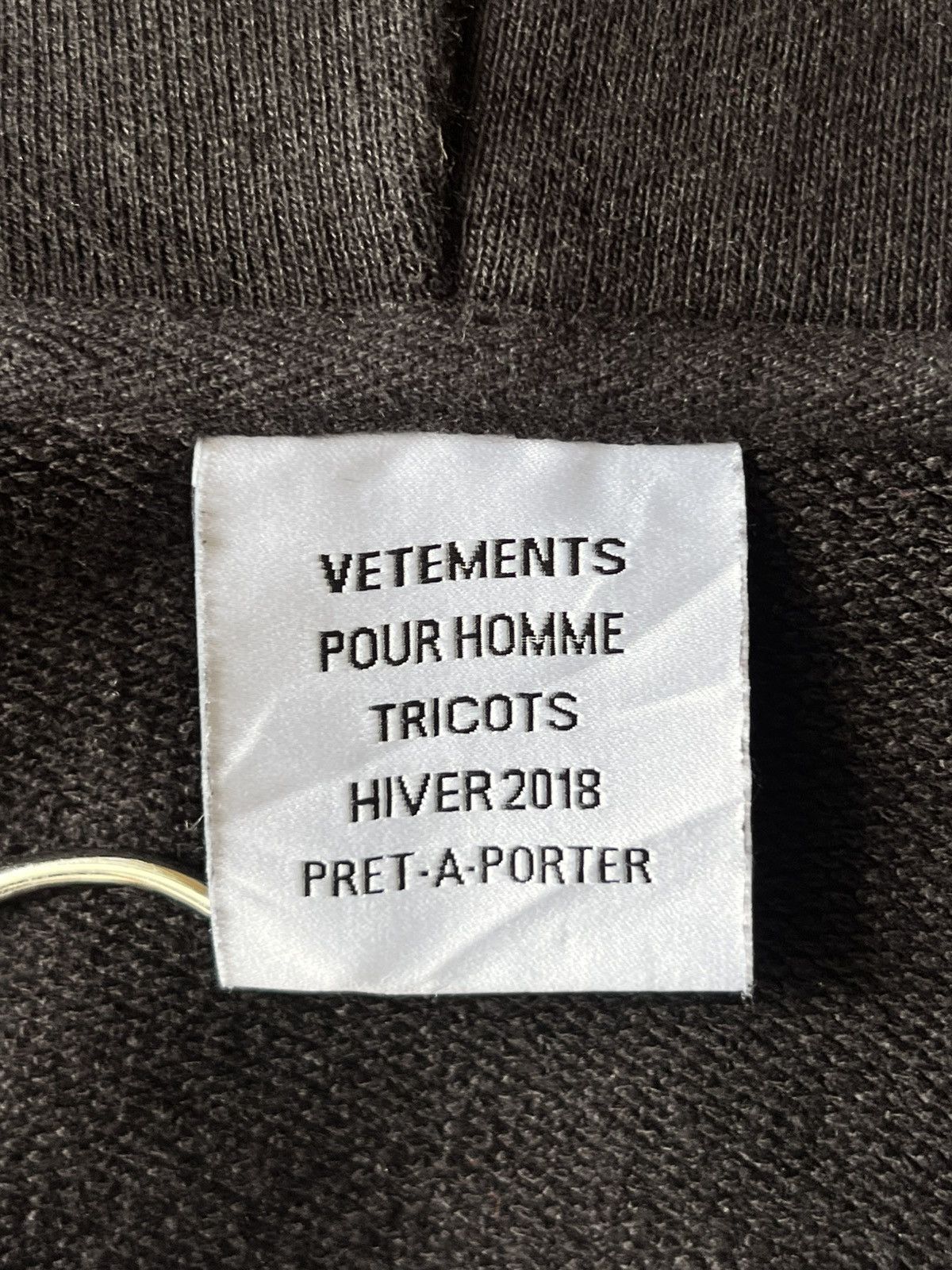 Vetements VETEMENTS MISPLACED SKULL PRINT HOODIE Size US S / EU 44-46 / 1 - 9 Thumbnail