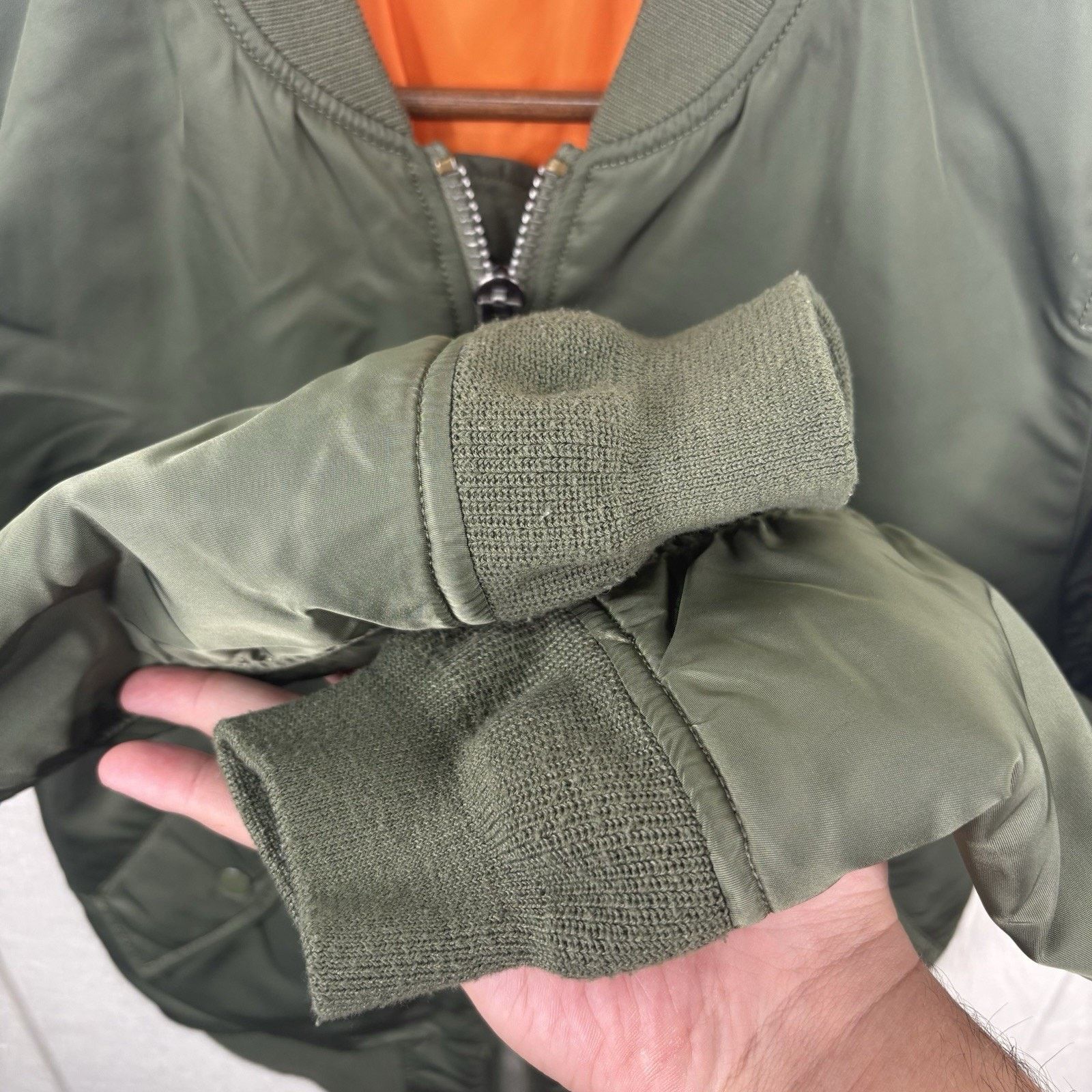 Alpha Industries Alpha Industries Bomber Jacket Mens Small Green USAF Size US S / EU 44-46 / 1 - 7 Thumbnail