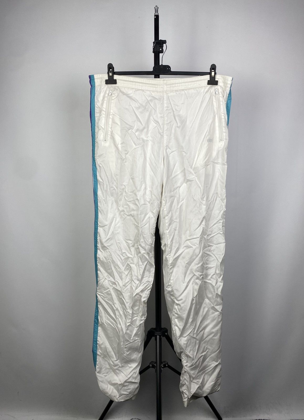 Vintage Vintage 90's Etirel Men’s Nylon Pants M Size Size US 33 - 1 Thumbnail