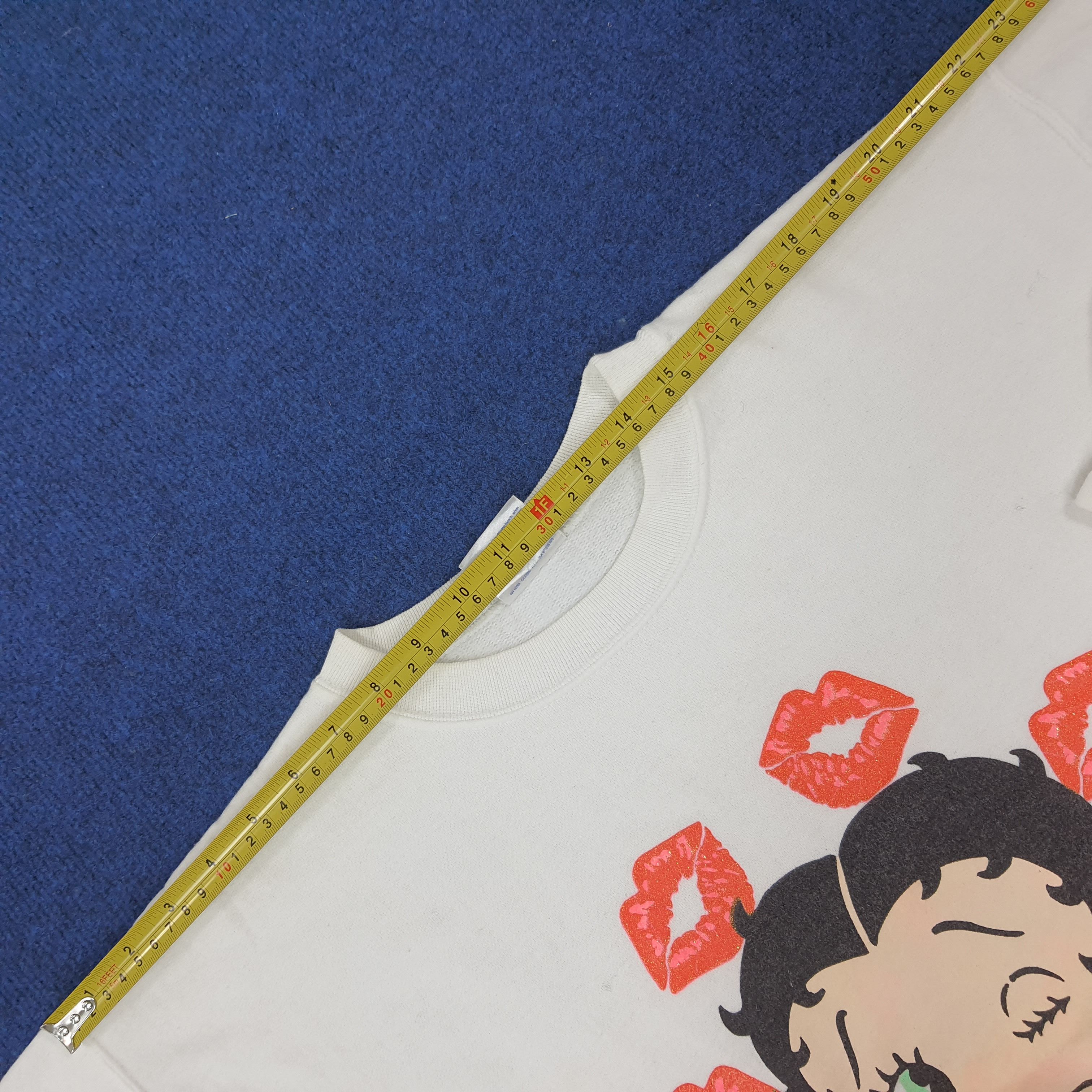 Other Vintage Betty Boop Kissable Sweatshirt C238N2 Size US M / EU 48-50 / 2 - 9 Thumbnail