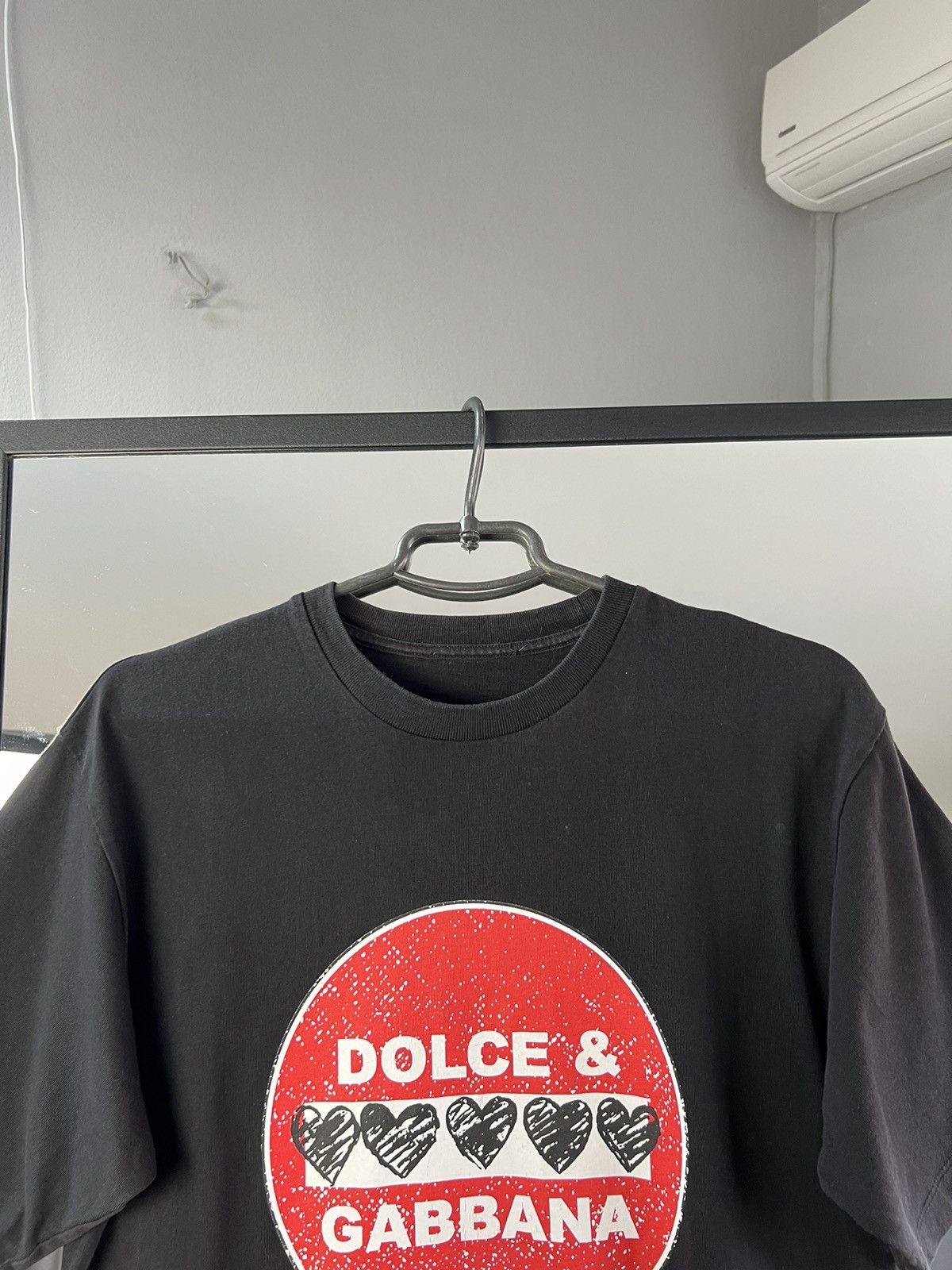 Dolce & Gabbana Vintage Dolce&Gabbana tee grey distressed centr logo faded Size US S / EU 44-46 / 1 - 15 Thumbnail