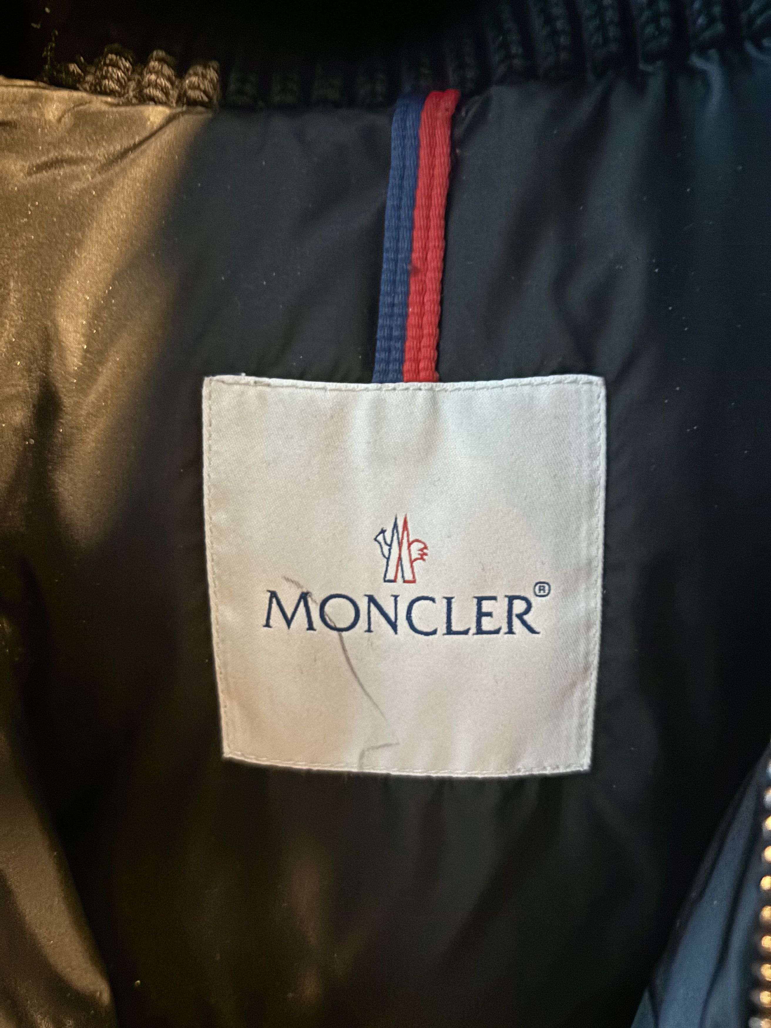 Moncler Moncler black down-filled winter jacket with detachable hood Size US S / EU 44-46 / 1 - 7 Thumbnail