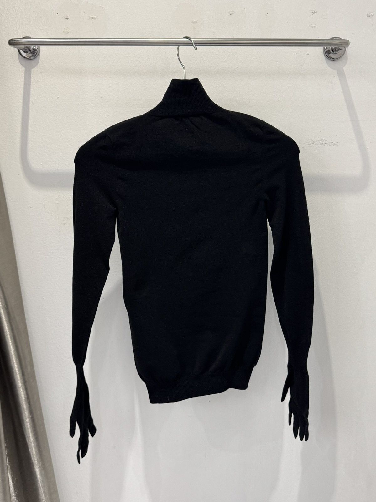 Balenciaga SS23 GLOVES TURTLENECK SWEATER Size S / US 4 / IT 40 - 3 Thumbnail