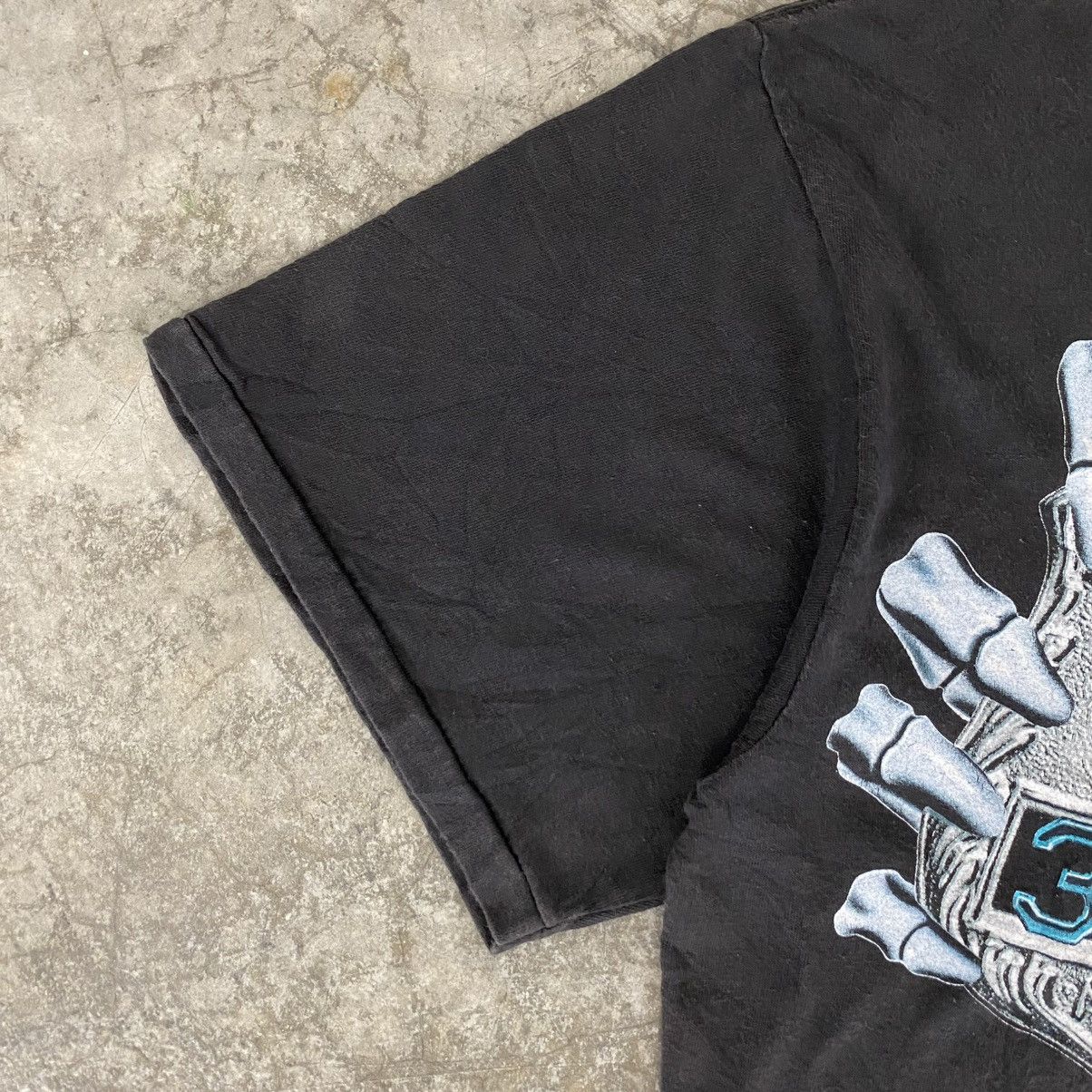 Vintage Vintage 1990’s WWF Stone Cold NYPD Single Stitch Tee Size US L / EU 52-54 / 3 - 12 Thumbnail
