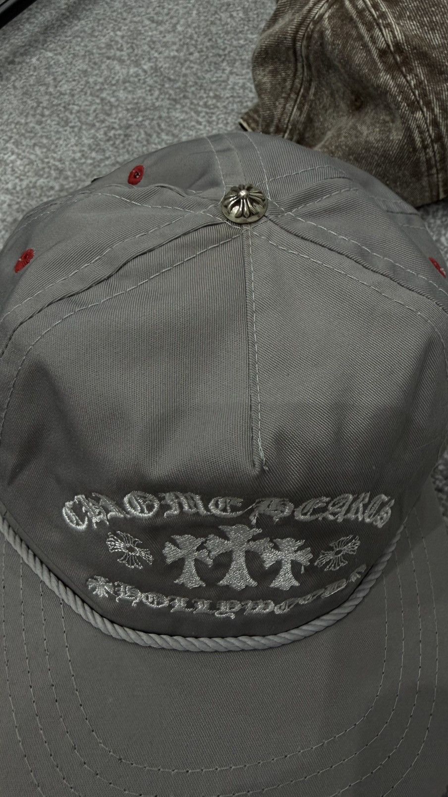 Chrome Hearts Chrome Hearts Gas Station Rock Trucker hat in gray. Size ONE SIZE - 3 Thumbnail