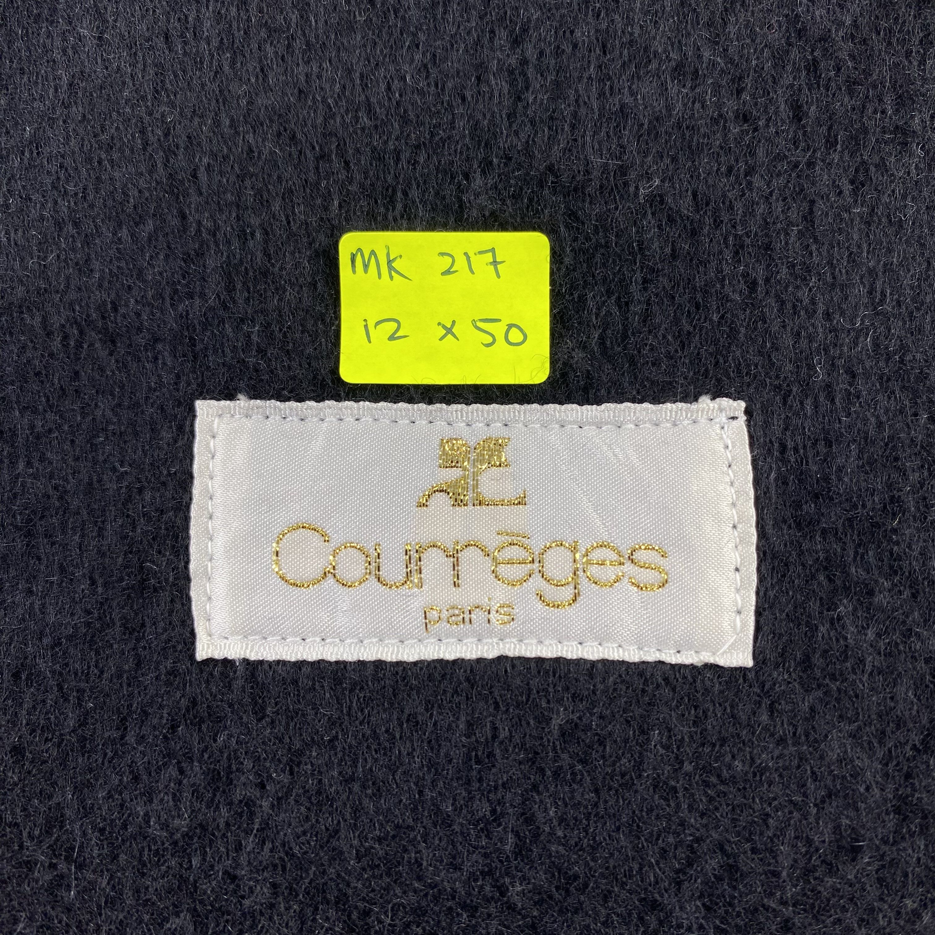 Courreges Courreges Scarf Neck Wrap Plain Muffler Size ONE SIZE - 6 Thumbnail