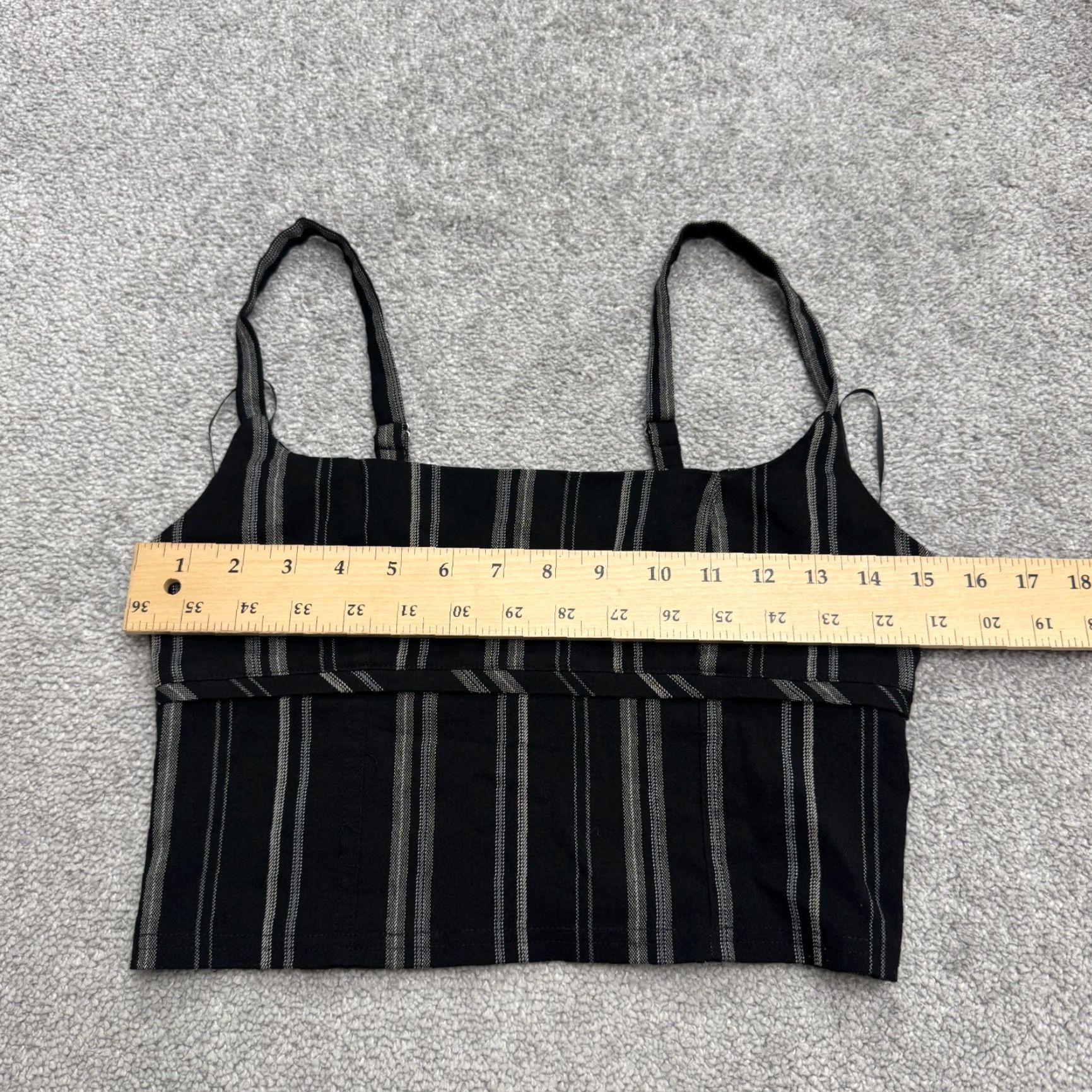 Urban Outfitters Urban Outfitters Tank Top Women's Cropped Striped Black White Sleeveless Spaghetti Strap Zip Back Size S Size S / US 4 / IT 40 - 7 Thumbnail