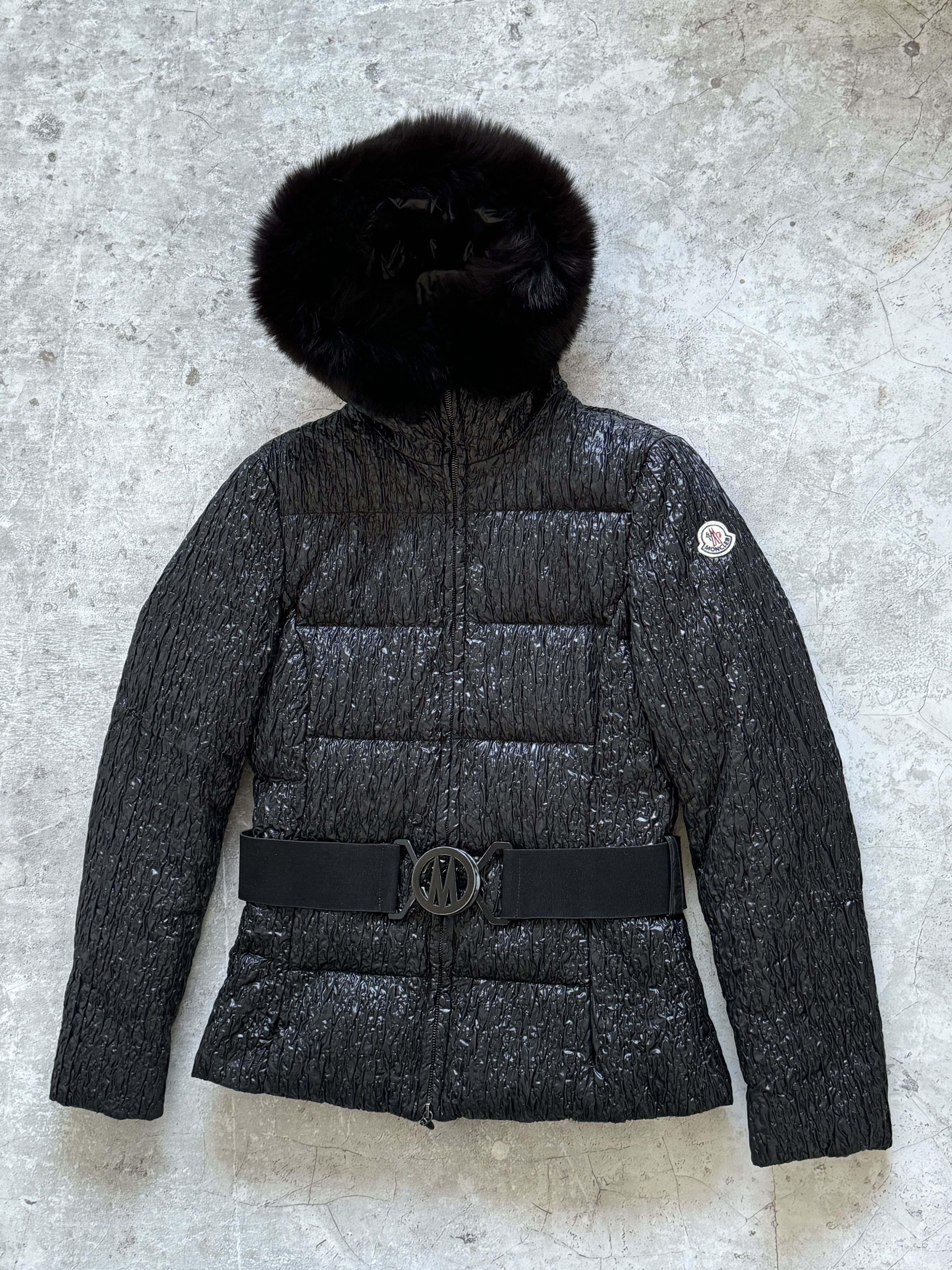 Moncler Moncler black embossed puffer jacket with fur Size M / US 6-8 / IT 42-44 - 5 Thumbnail
