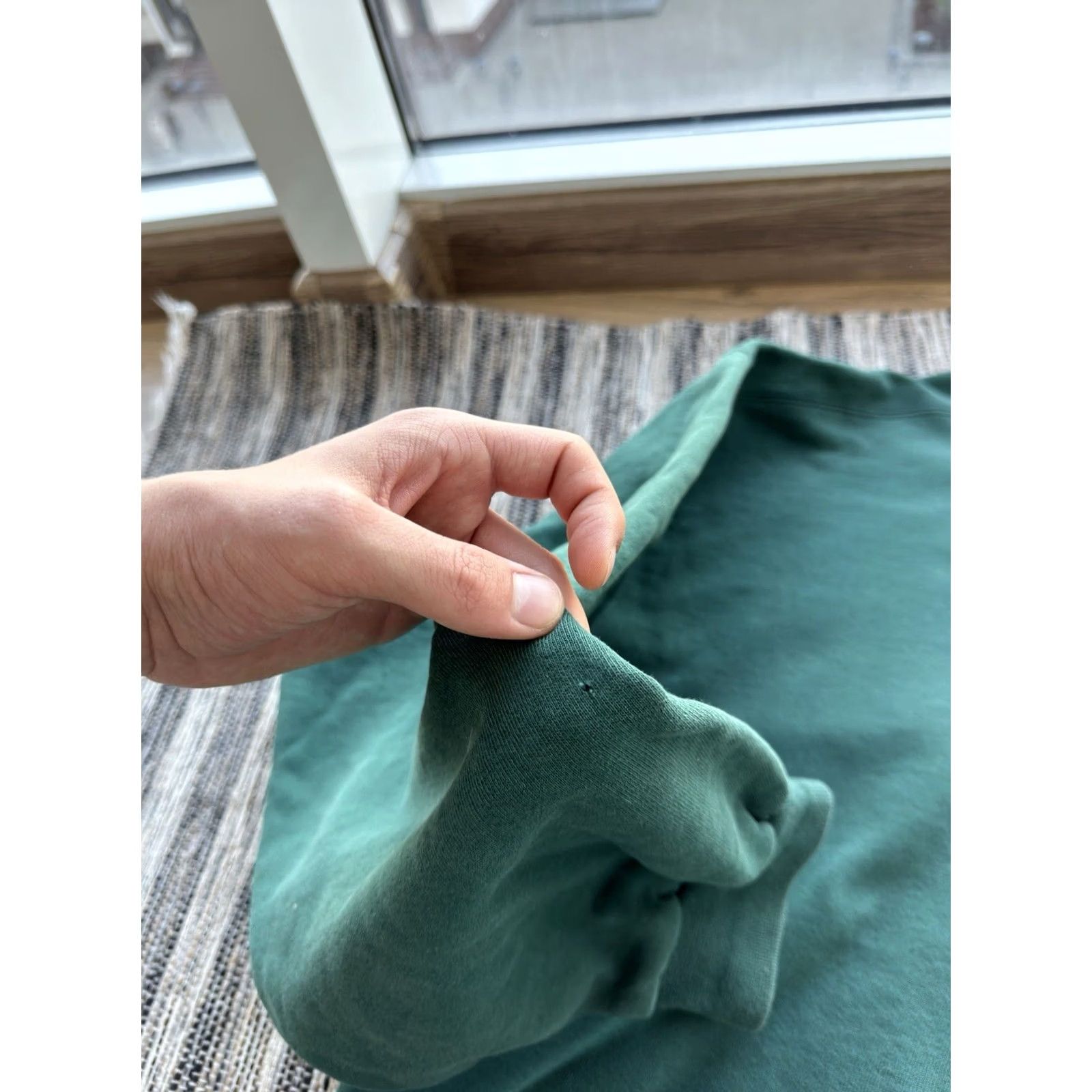Nike VINTAGE Nike 90s Archival Darck Green Boxy Y2K Sweatshirt XL Mens Sweatshirt Green 90s Y2K Streetwear Pullover Crew Neck Long Sleeve Size US XL / EU 56 / 4 - 5 Thumbnail