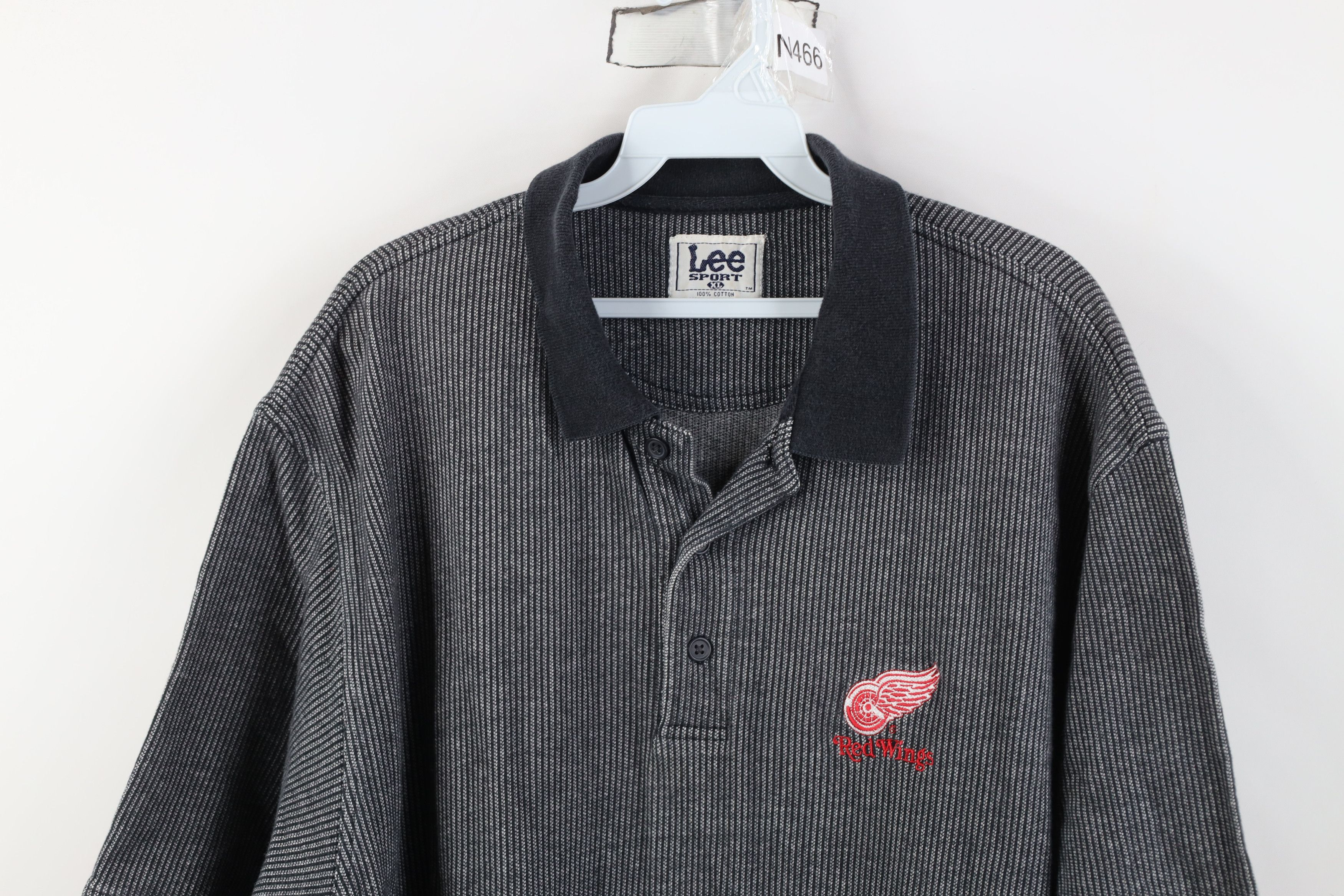 Vintage Vintage 90s Knit Detroit Red Wings Hockey Golf Polo Shirt Size US XL / EU 56 / 4 - 2 Thumbnail