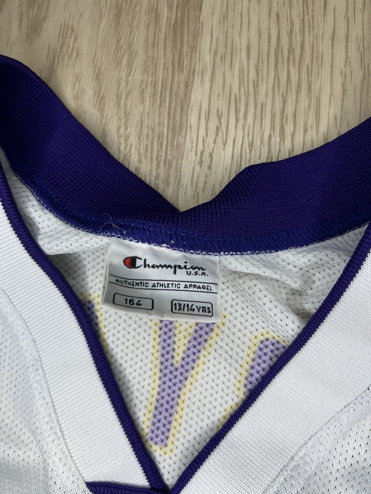 Champion × NBA Vintage Champion NBA Lakers #8 Jersey Tee Shirt Size US S / EU 44-46 / 1 - 7 Thumbnail