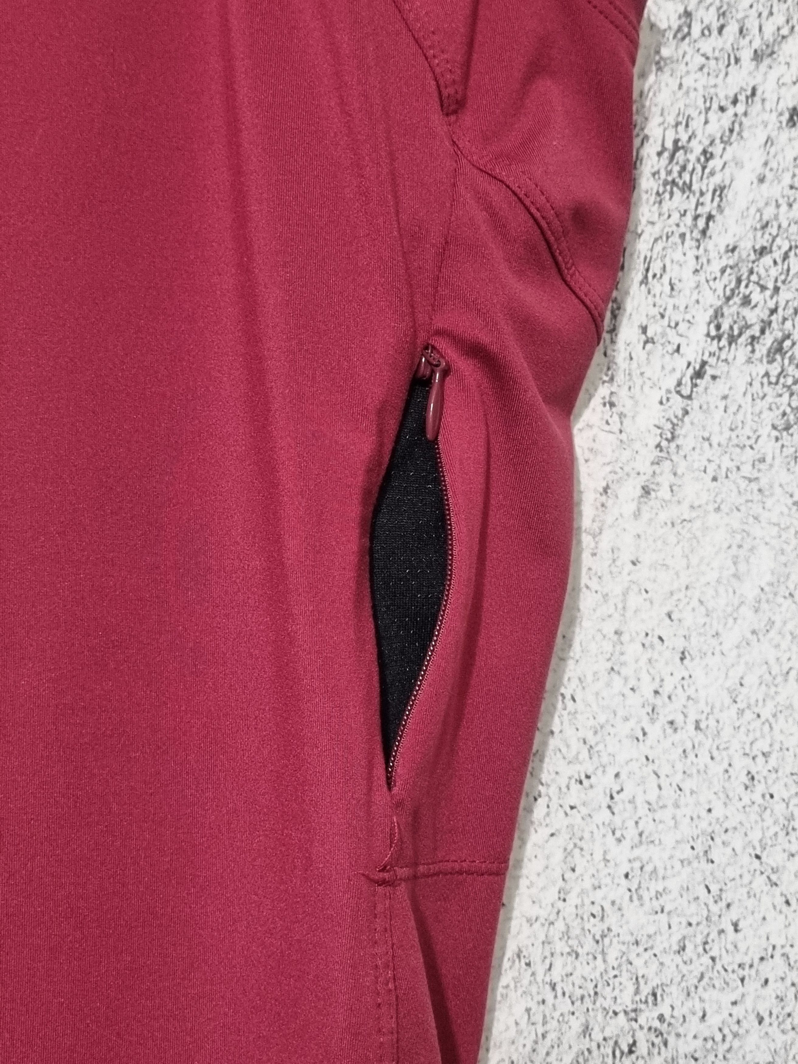 Arc'teryx Arc'teryx Soltera Sleeveless Stretch Cherry Dress Size XS / US 0-2 / IT 36-38 - 5 Thumbnail