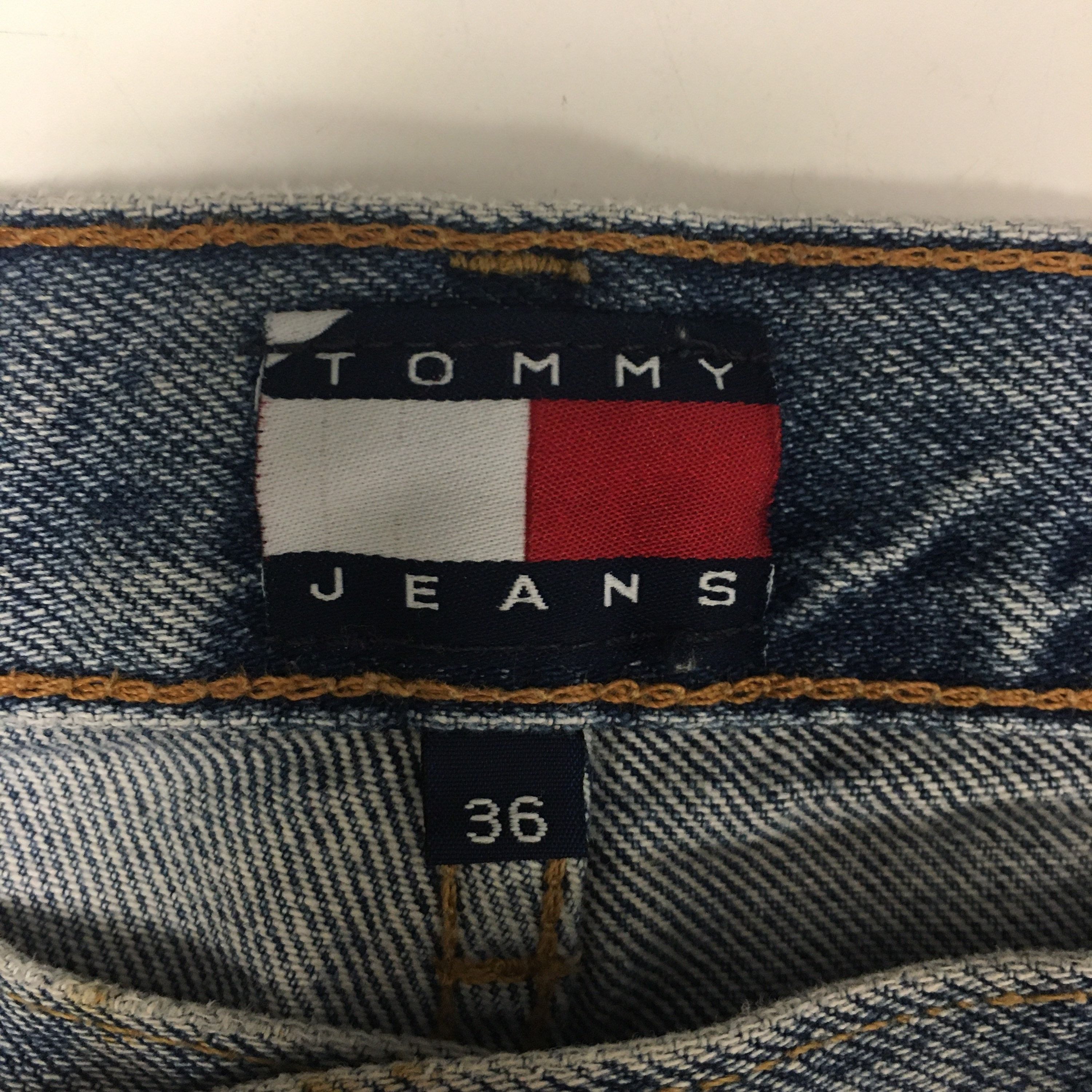 Tommy Hilfiger 90's Blue Jeans DEMIN FLAG Logo HIP HOP Baggy Shorts 36 Size US 36 / EU 52 - 4 Thumbnail