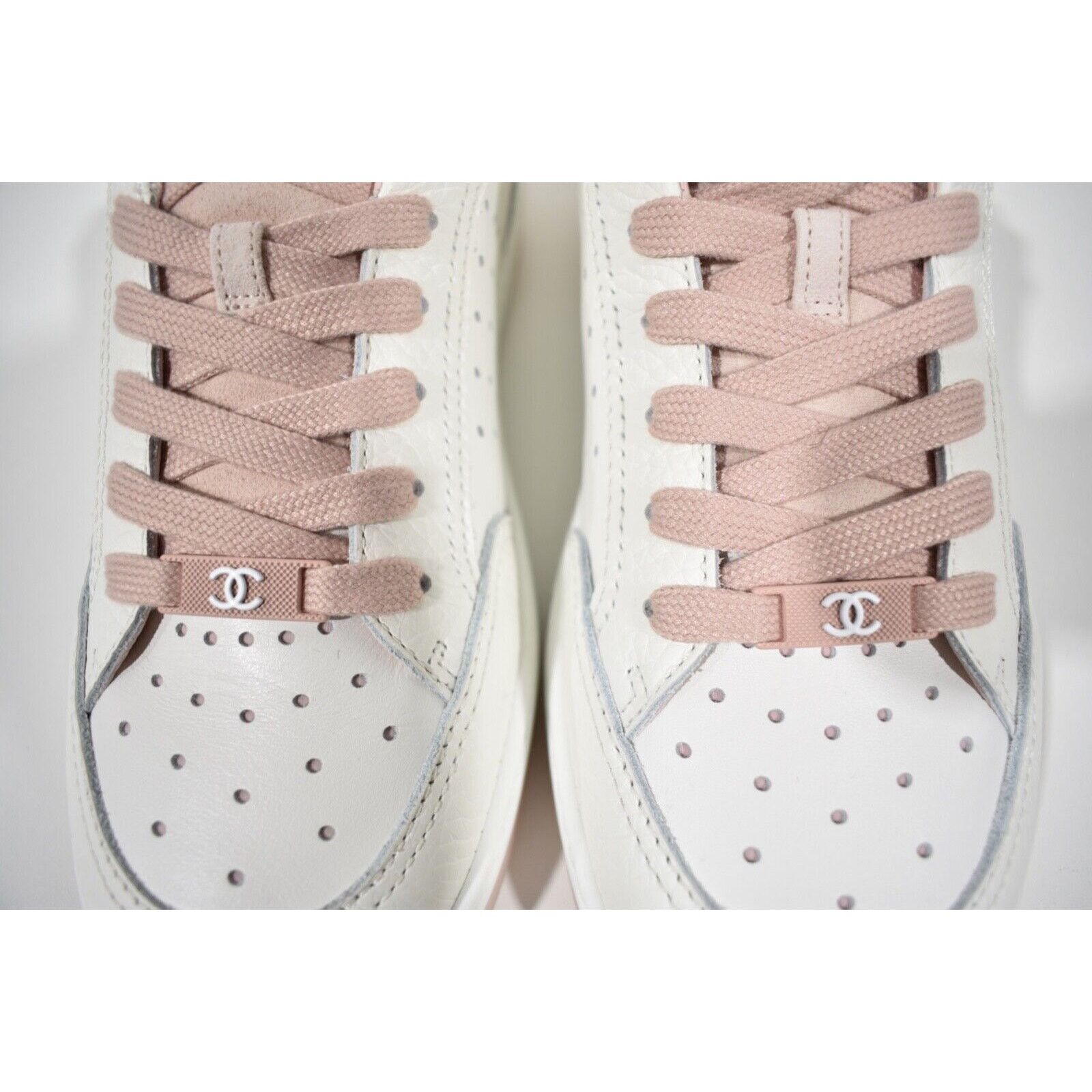 Chanel 22P CC Flat Lace Up Tie Runner Trainer Sneaker 40 Size US 10 / IT 40 - 5 Thumbnail