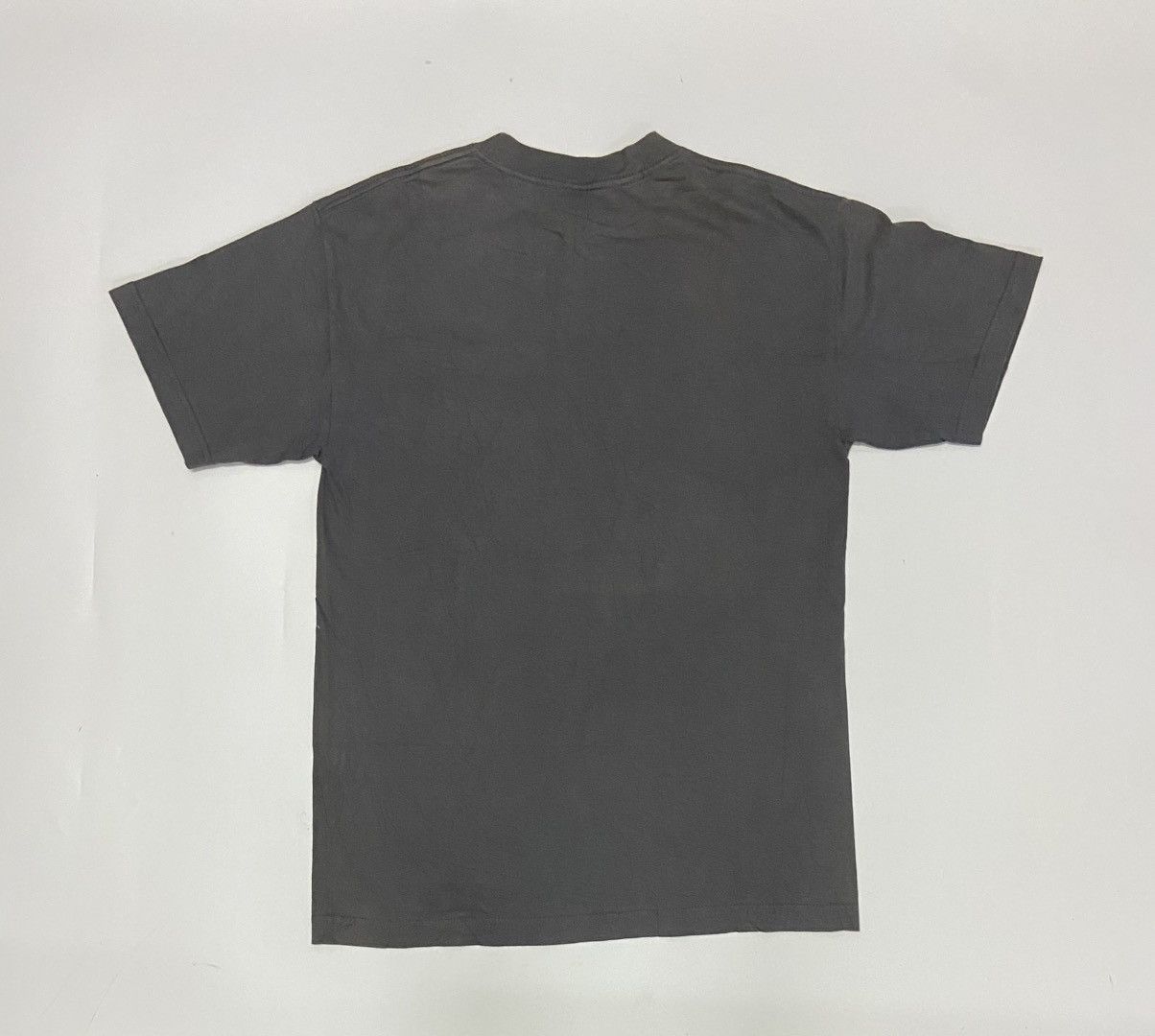 Other Monty Python " I FART IN YOUR GENERAL DIRECTION " TEE Size US M / EU 48-50 / 2 - 6 Thumbnail