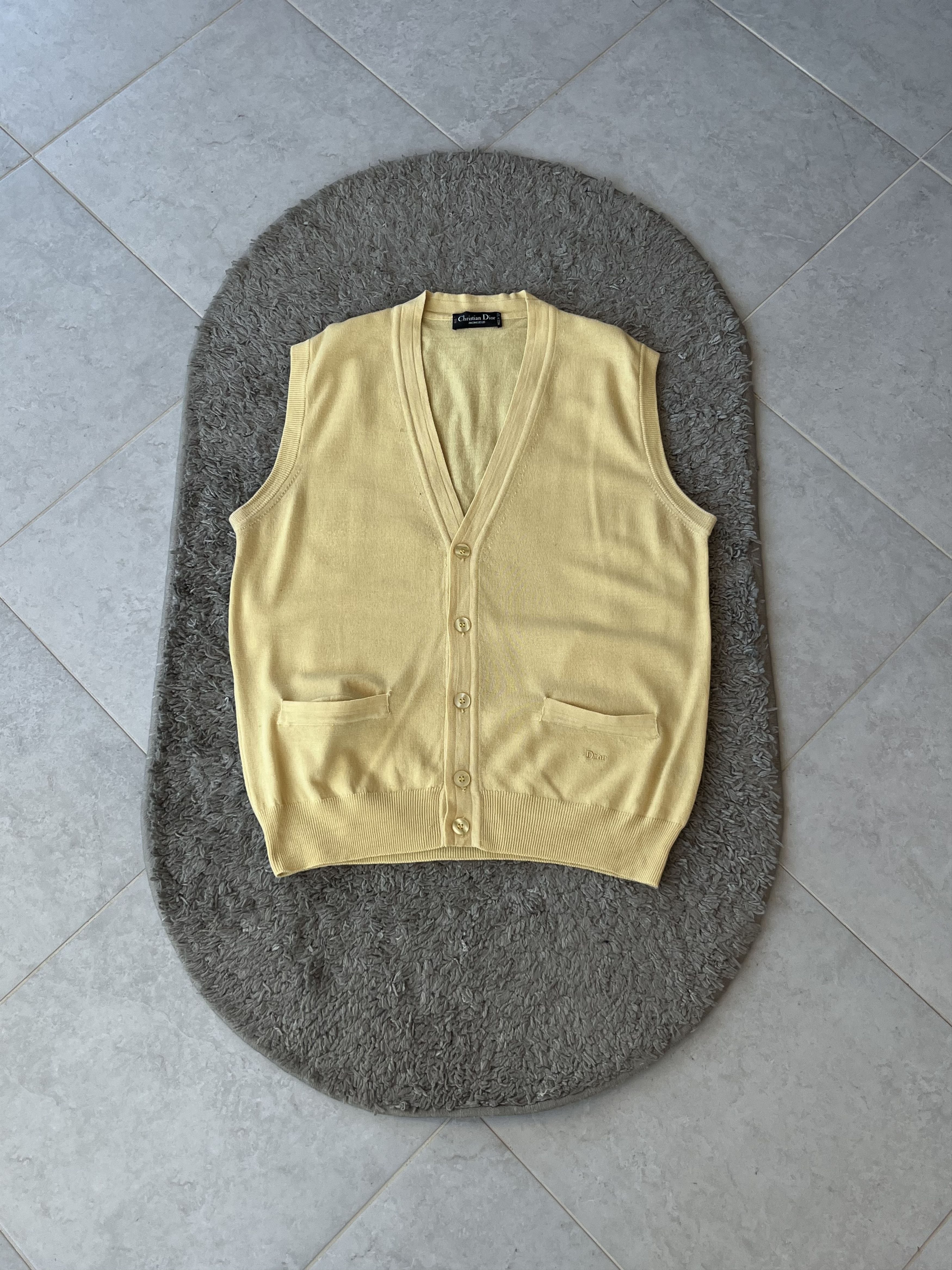 Christian Dior Monsieur CHRISTIAN DIOR Monsier Vintage Isle V-Neck MADE IN ITALY Size US M / EU 48-50 / 2 - 1 Thumbnail