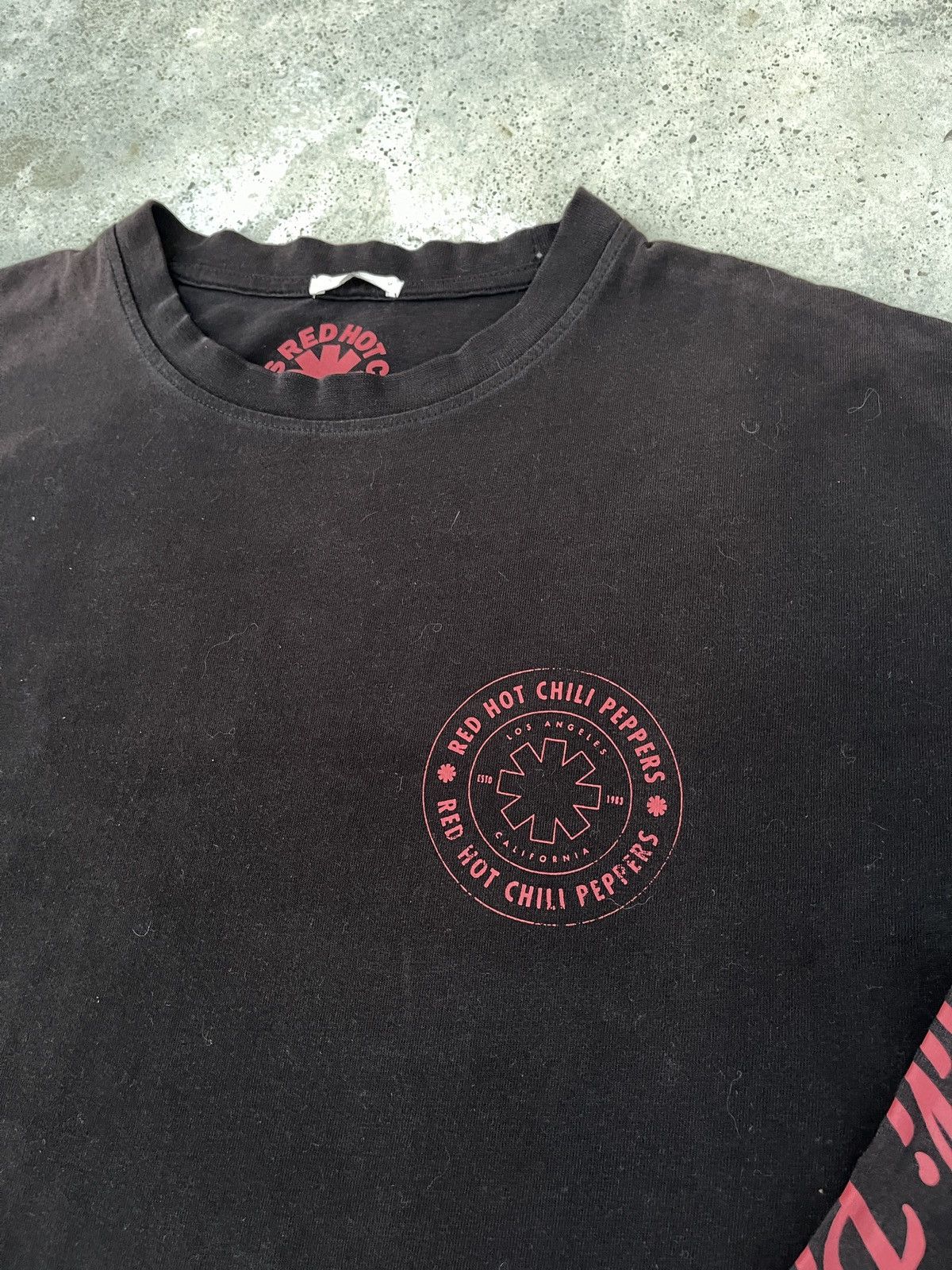 Band Tees × Vintage Red Hot Chili Peppers Longsleeve Shirt Size US L / EU 52-54 / 3 - 7 Thumbnail