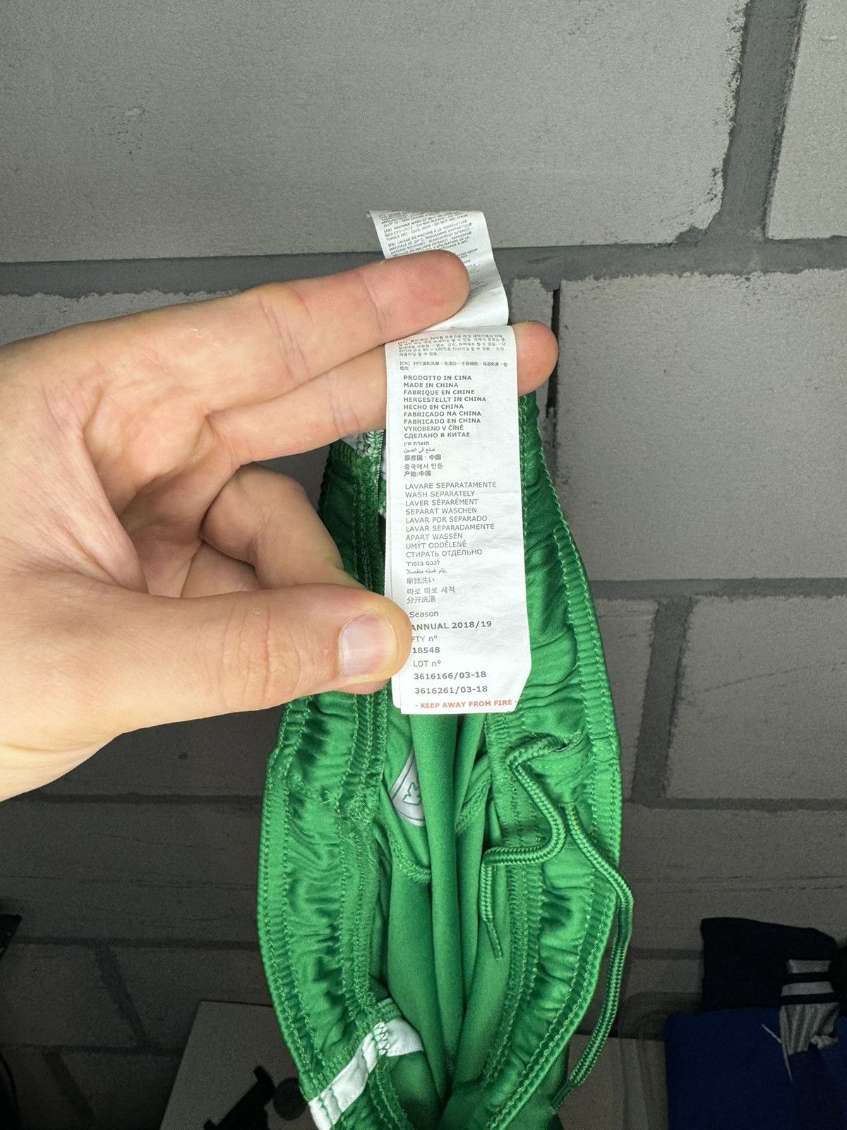 Kappa Real Betis Kappa shorts home 2018/2019 Size US 34 / EU 50 - 11 Thumbnail