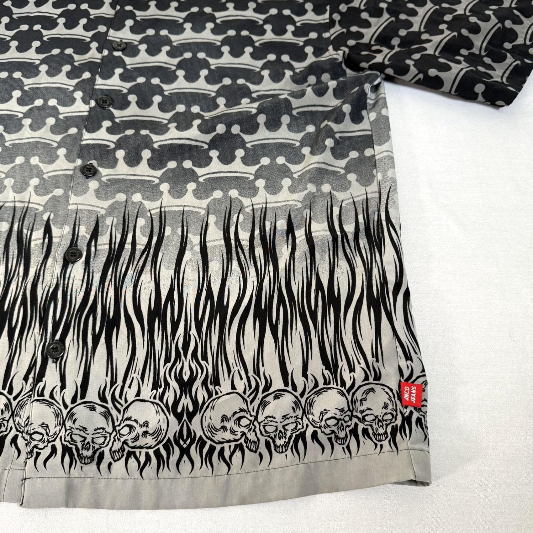 JNCO VINTAGE JNCO Shirt Mens Large Gray Skull Flames Crown Tribal Button Up Jeans Y2K Size US L / EU 52-54 / 3 - 4 Thumbnail