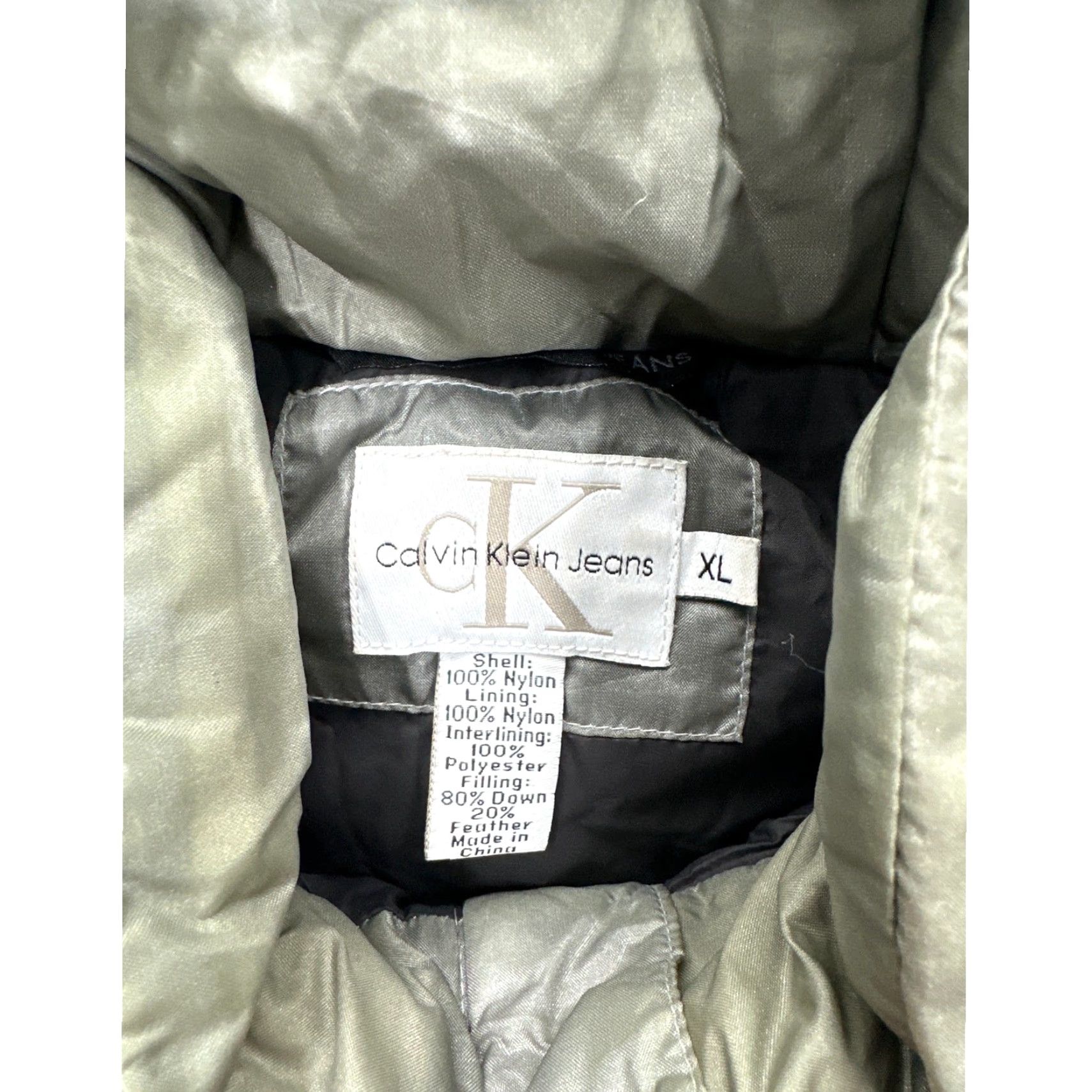 Calvin Klein VINTAGE Calvin Klein Puffer Jacket Gray Mens XL Size US XL / EU 56 / 4 - 3 Thumbnail