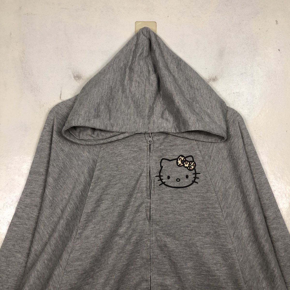 Japanese Brand 📌Zipper Jacket Sweater Hoodie Hello Kitty Cartoon Big Logo Size US L / EU 52-54 / 3 - 5 Thumbnail