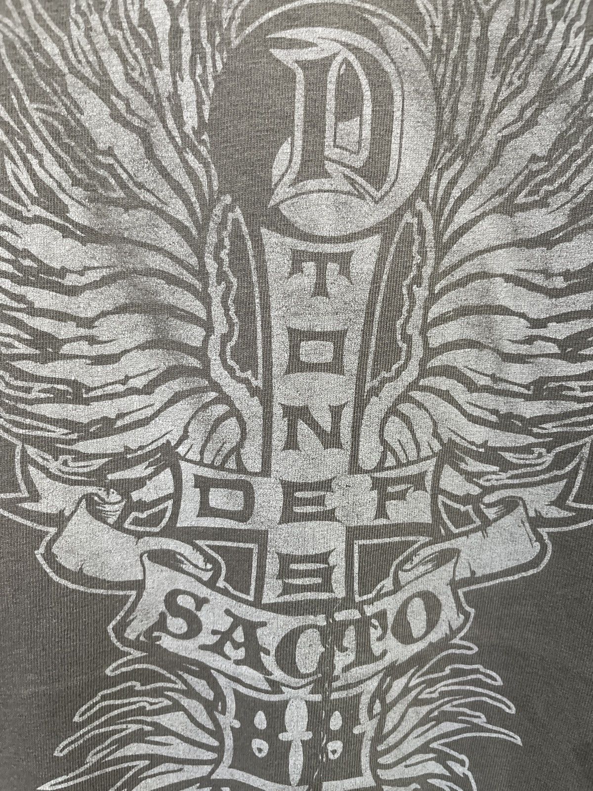 Band Tees Rare Vintage Deftones Sacto 88 Size US L / EU 52-54 / 3 - 3 Thumbnail