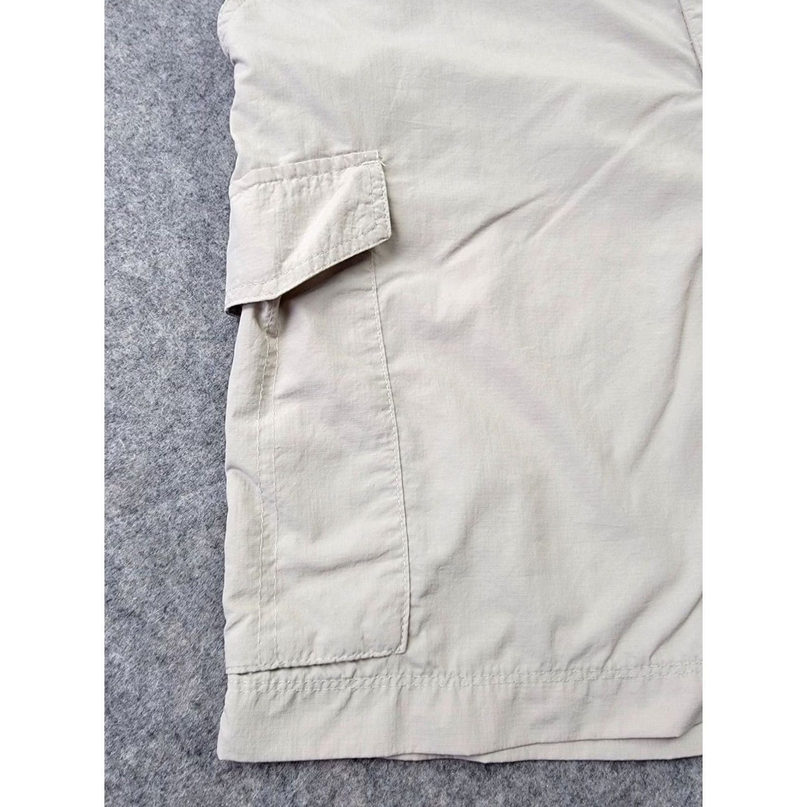 Vintage Columbia Shorts Mens 40 Beige 10'' Inseam Nylon Cargo Pockets Outdoor Camping Size US 40 / EU 56 - 4 Thumbnail