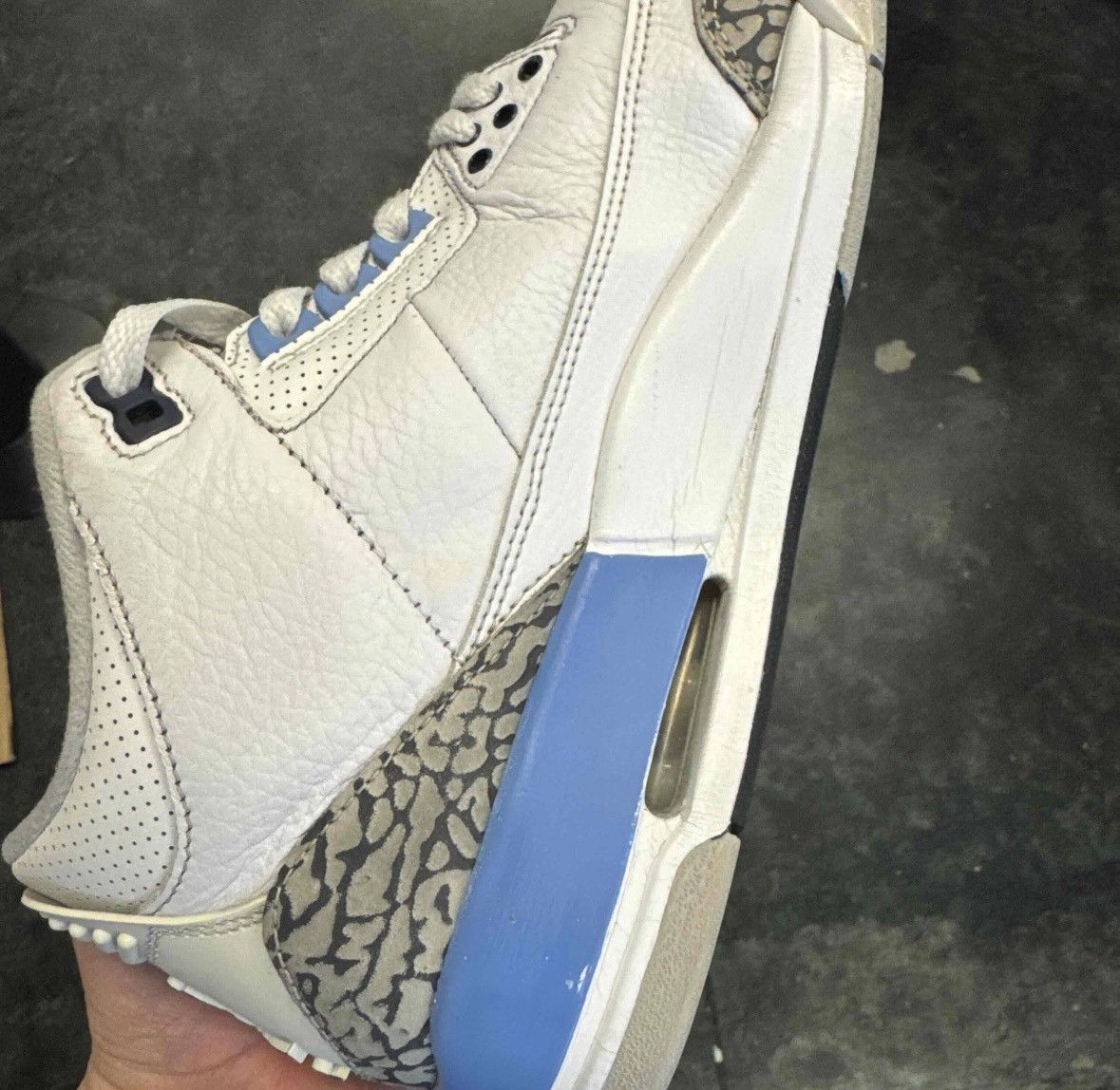 Jordan Brand Jordan 3 UNC Size US 8.5 / EU 41-42 - 7 Thumbnail