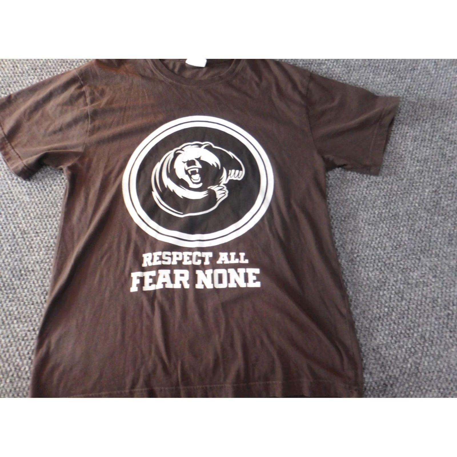 Vintage Ouray Shirt Mens Medium Brown Bear Graphic Print Crew Neck Short Sleeve T-Shirt Regular Fit Linen Knit Logo Animals Vintage: No Size US M / EU 48-50 / 2 - 2 Thumbnail