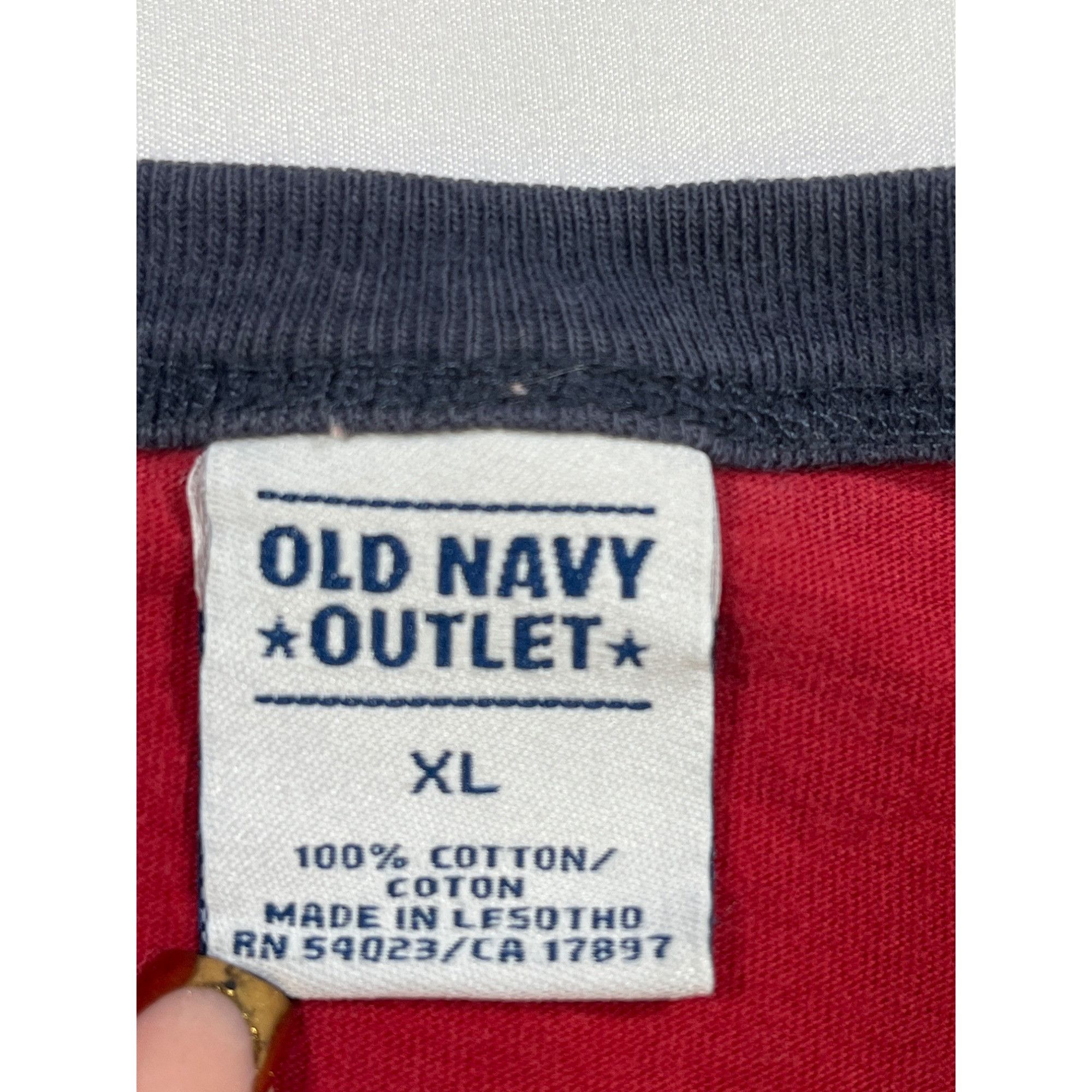 Old Navy Old Navy SKU 7725 mens Vintage Red Crewneck T Shirt SIze XL Size US XL / EU 56 / 4 - 7 Thumbnail