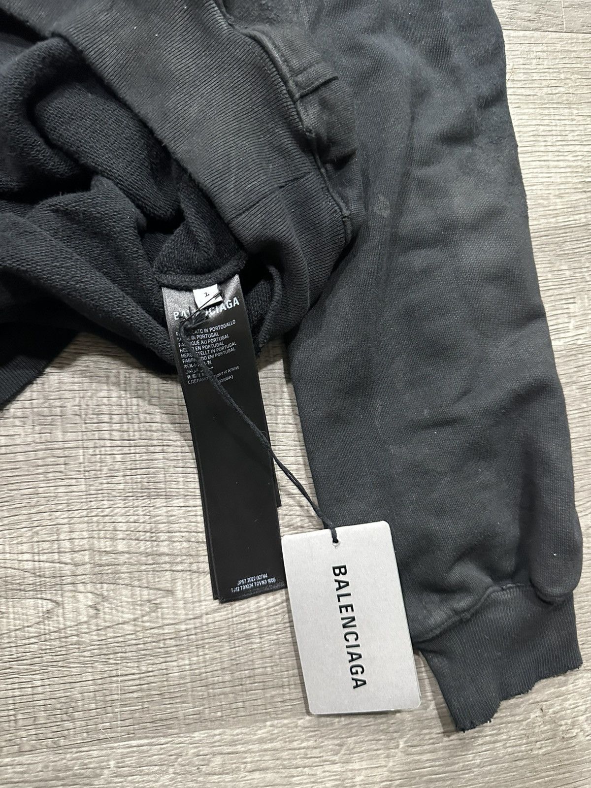 Balenciaga Balenciaga Skater Distressed Hoodie Size US L / EU 52-54 / 3 - 4 Thumbnail