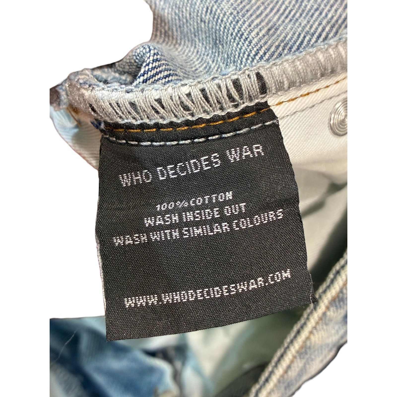 Who Decides War WDW Light Wash Ultra Flare Scripture Denim Size US 30 / EU 46 - 2 Thumbnail