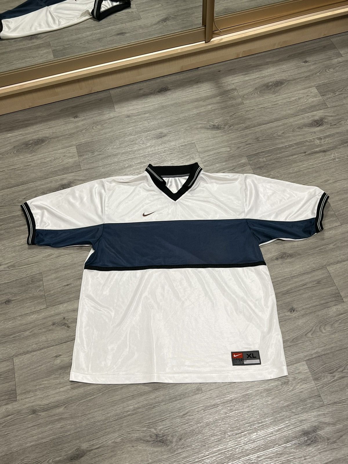 Nike × Vintage Nike vintage y2k style men’s t-shirt Size US XL / EU 56 / 4 - 2 Thumbnail